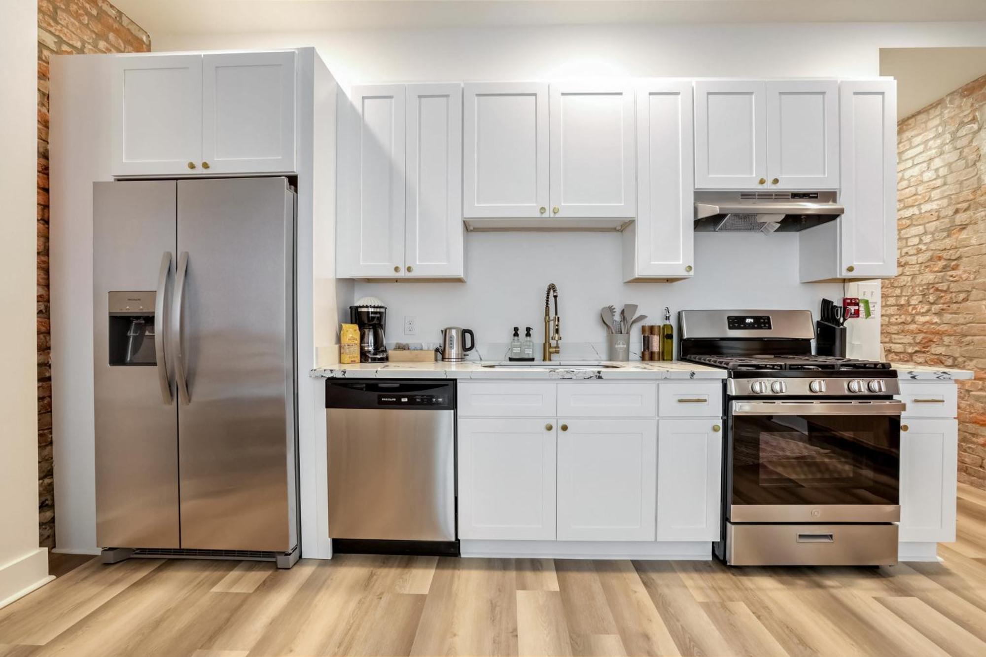 Roami At The Churchill * New Orleans