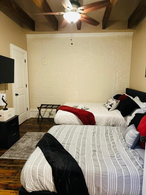 Downtown Beignet Apartment *