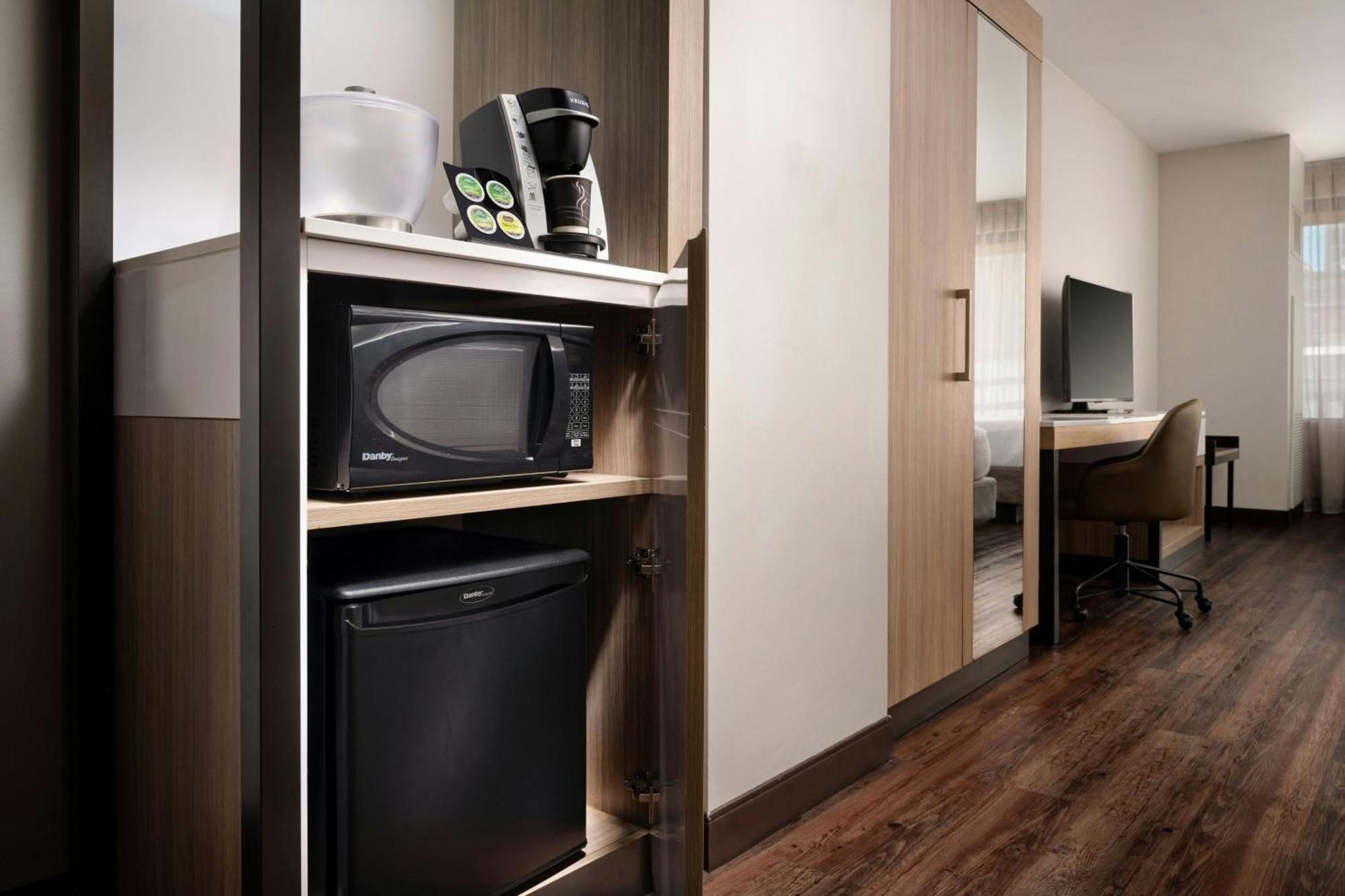 Springhill By Marriott Downtown/canal Street