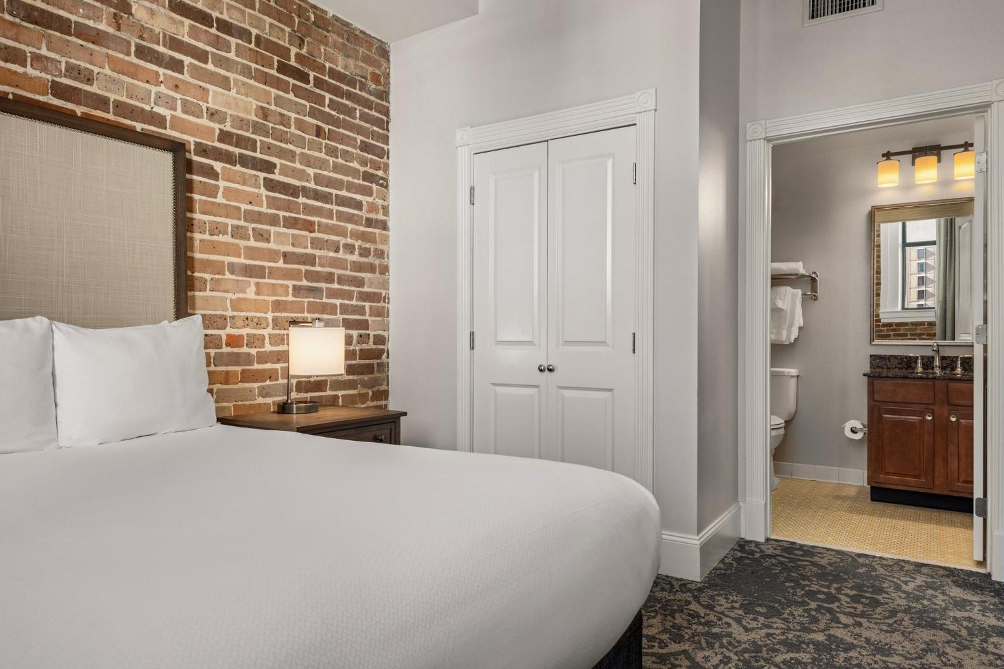 Resort Club Wyndham La Belle Maison New Orleans