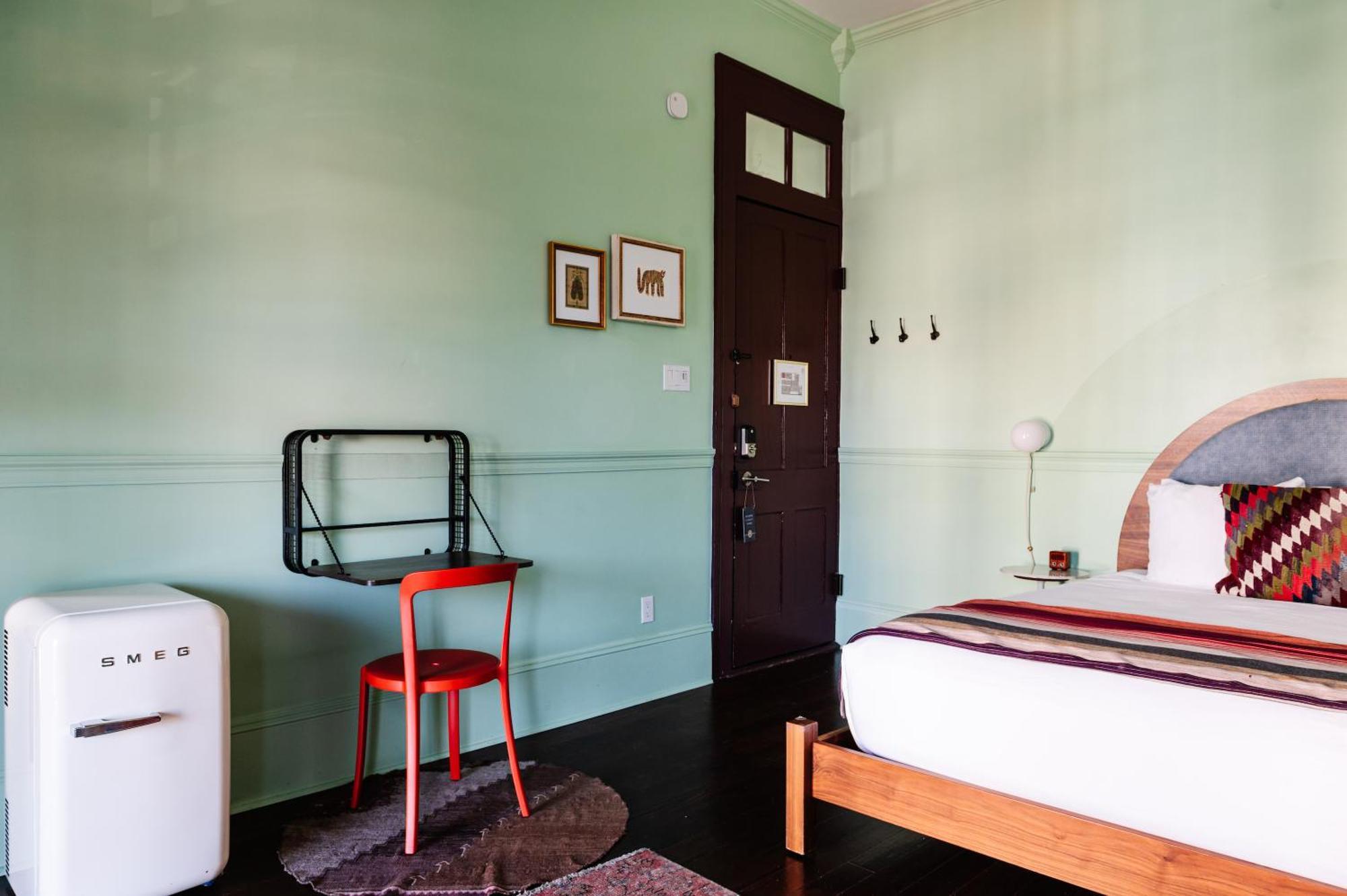 The Frenchmen By Kasa Living