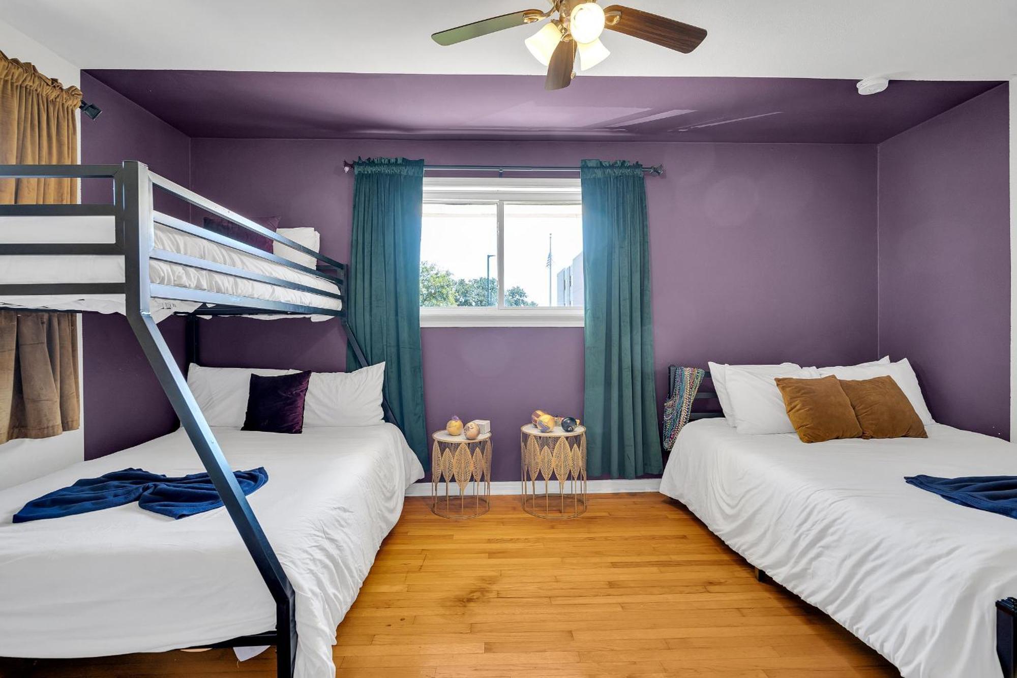 2-bedroom Crescent Retreat