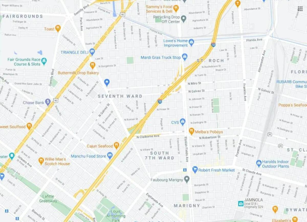 Holiday home Luxurious Single With Private Yard