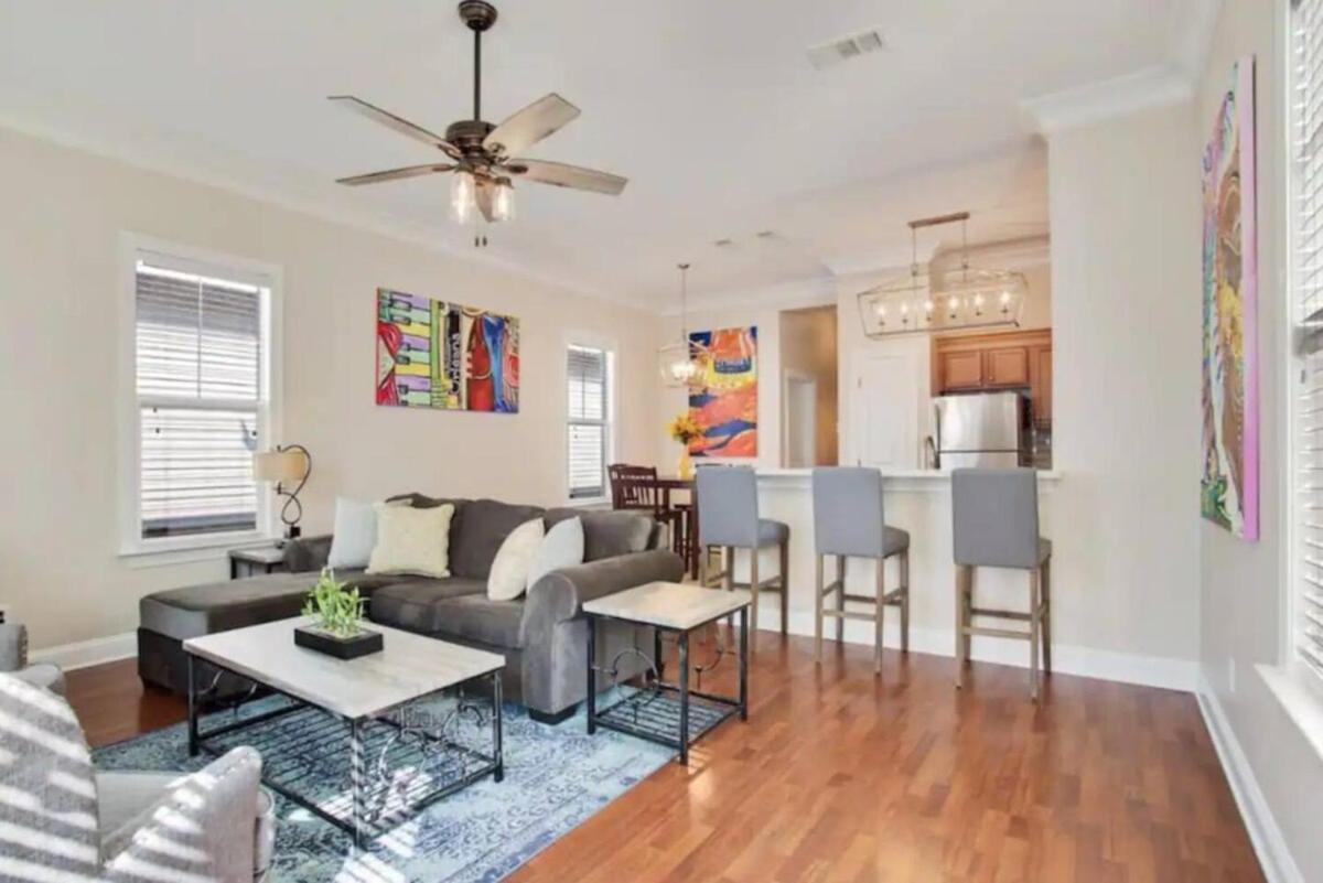 Holiday home Luxurious Single With Private Yard *