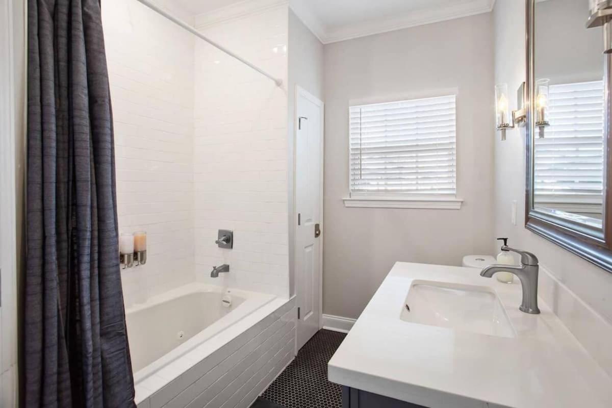 Holiday home Exceptional Up-class Living Near Superdome *