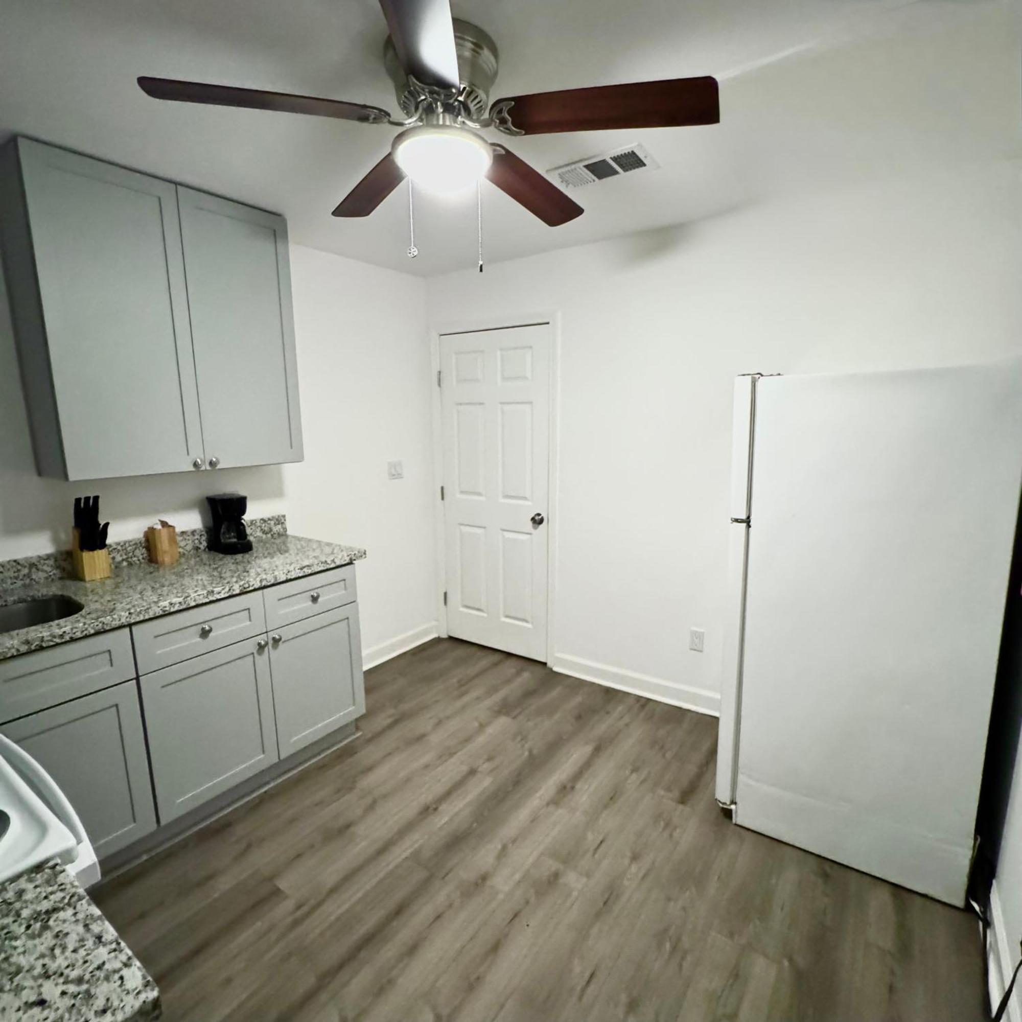 New Walk To Superdome & Near Canal St Apartment *