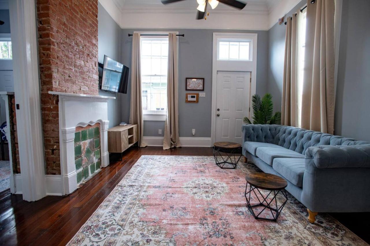 St Philip Gem 5 Bed-5 Bath Steps To Fq - Monthly Holiday home