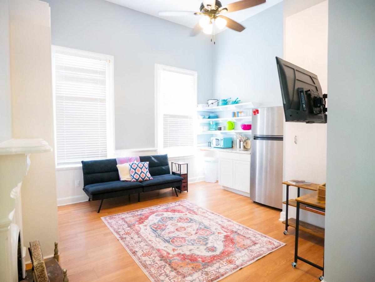 Ursulines Charming 1 Bedroom Monthly Apartment New Orleans