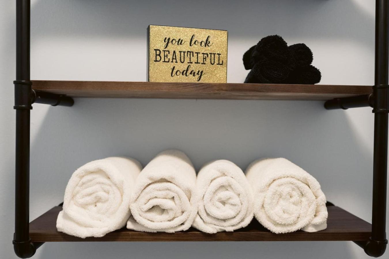 1529 Dumaine Street Holiday home *