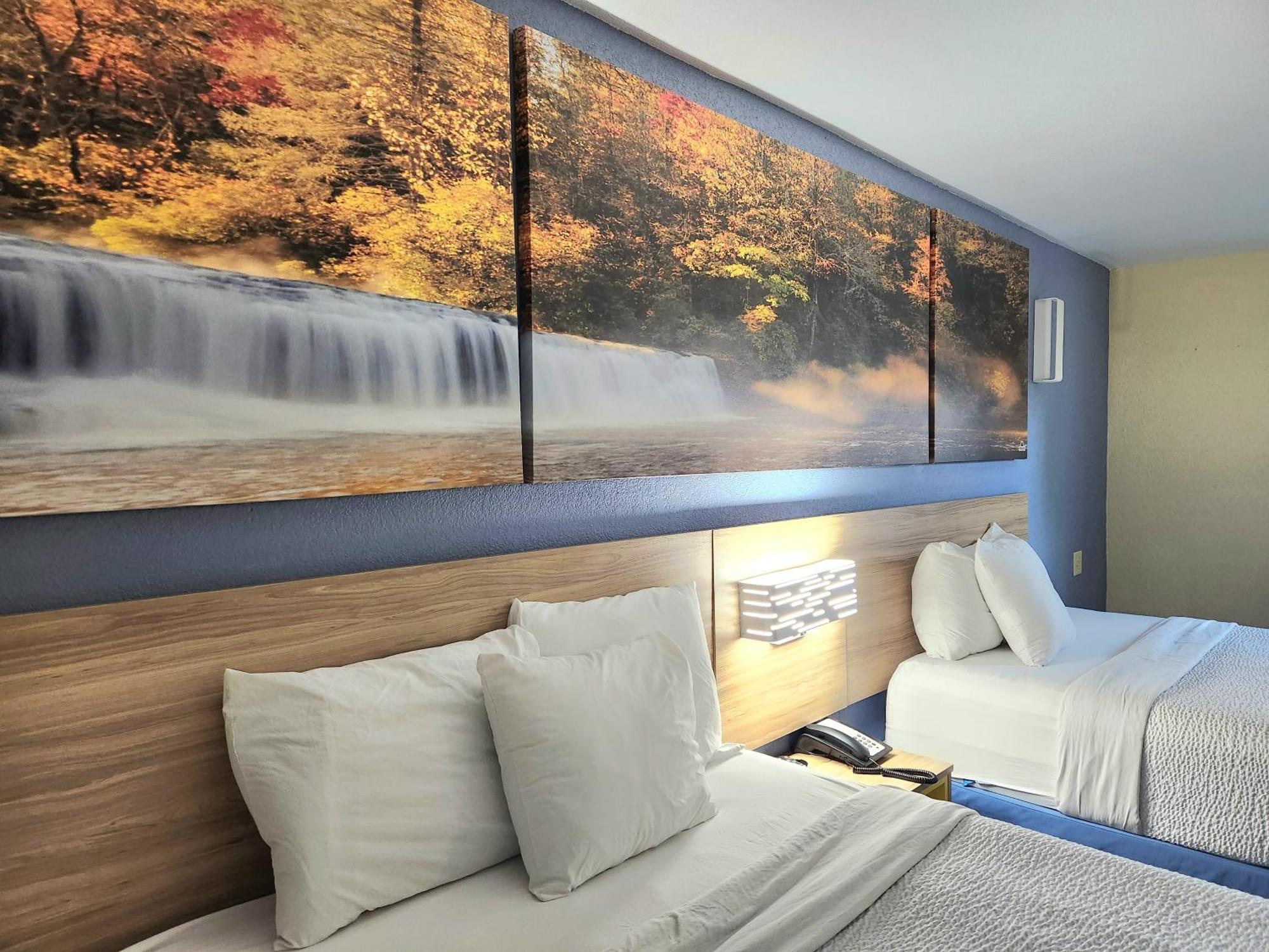 Hotel Days By Wyndham Pontchartrain 3*