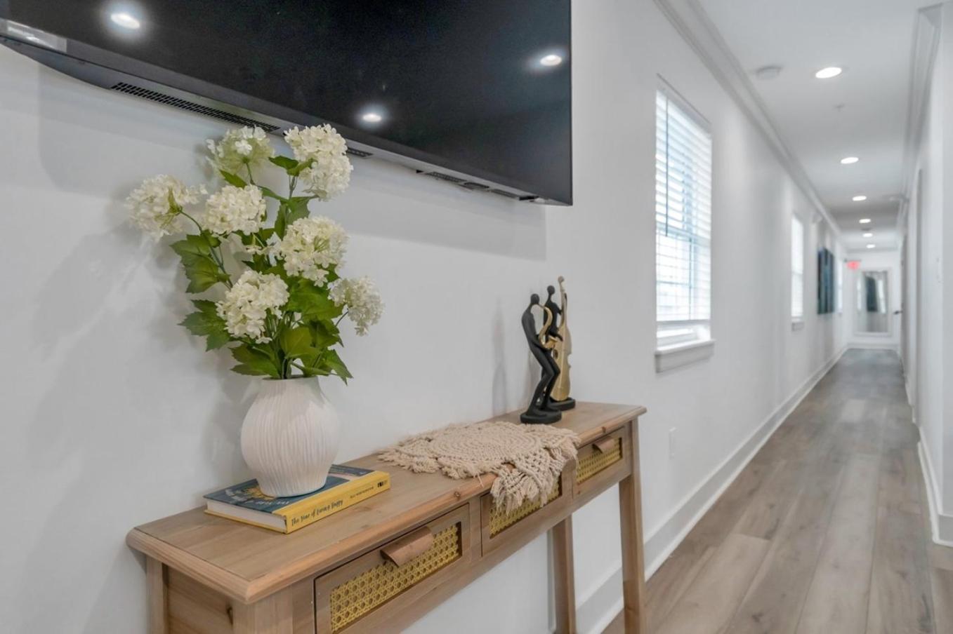 Hotel Spectacular Sleep 20 Near Fq W Pool *