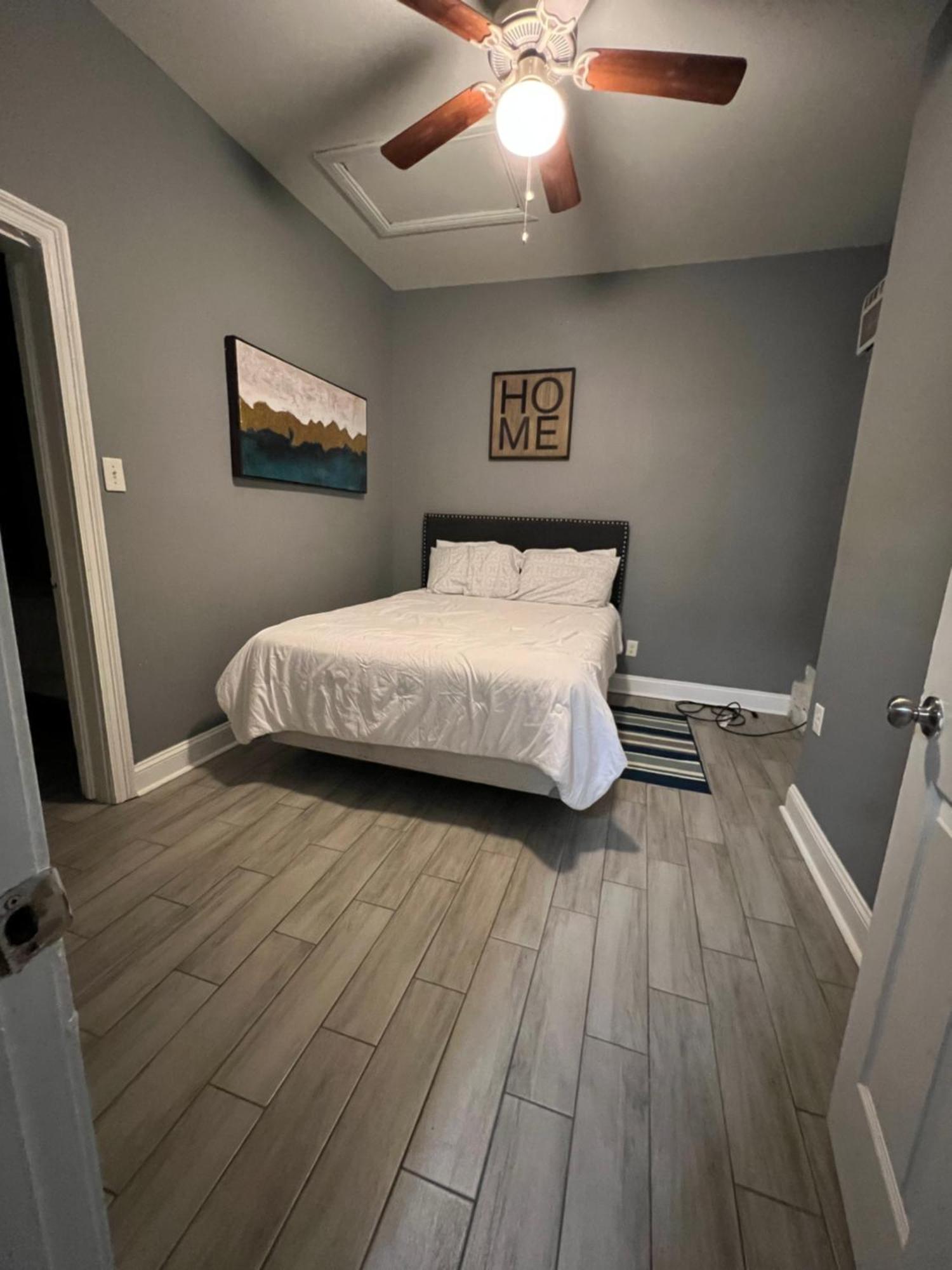 Cozy Frenchmen St Apartment