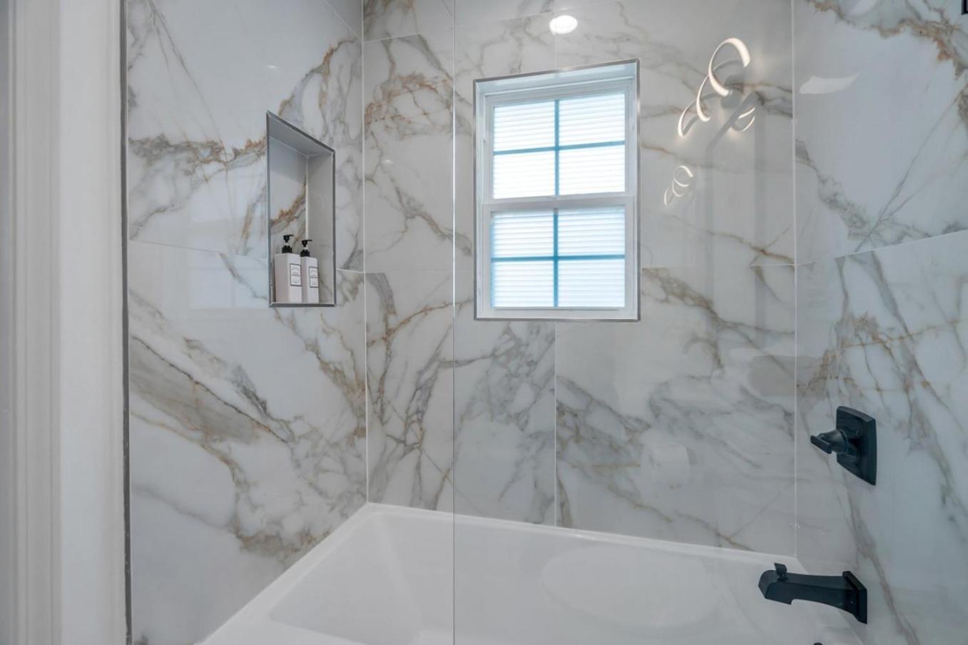 Hotel Spectacular Sleep 20 Near Fq W Pool *