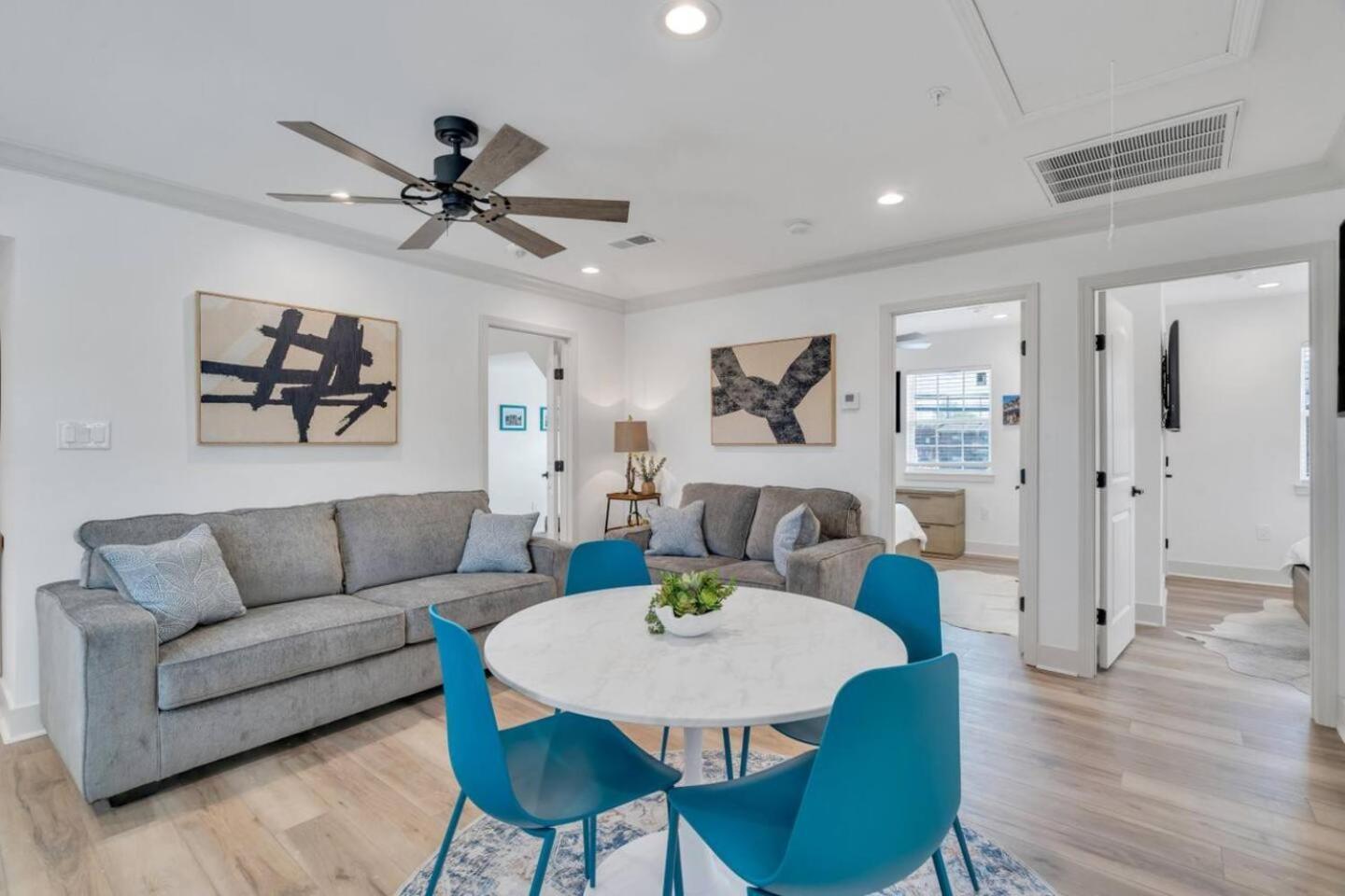 Hotel Spectacular Sleep 20 Near Fq W Pool *