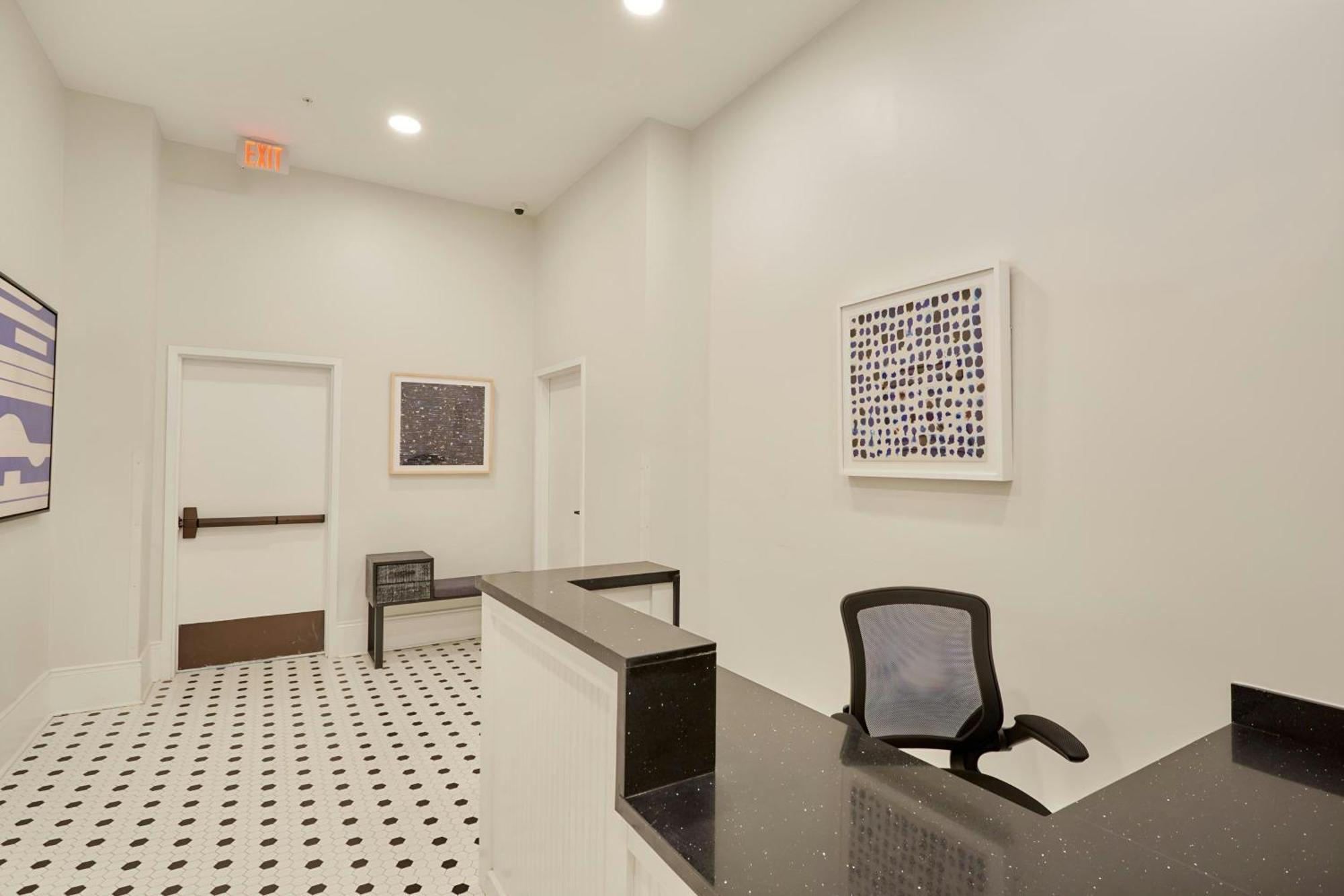 Sonder By Marriott Bonvoy The Vitascope French Quarter Aparthotel