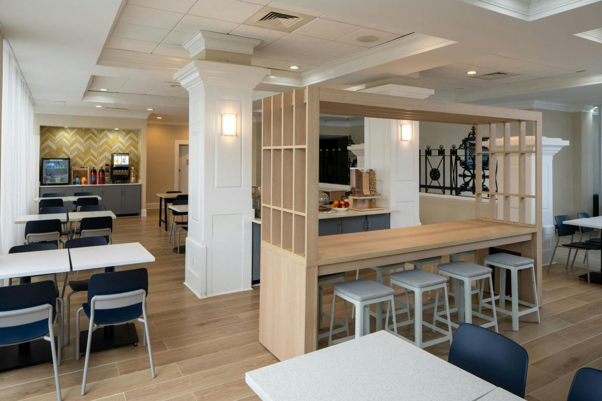 Express By Marriott 1-10