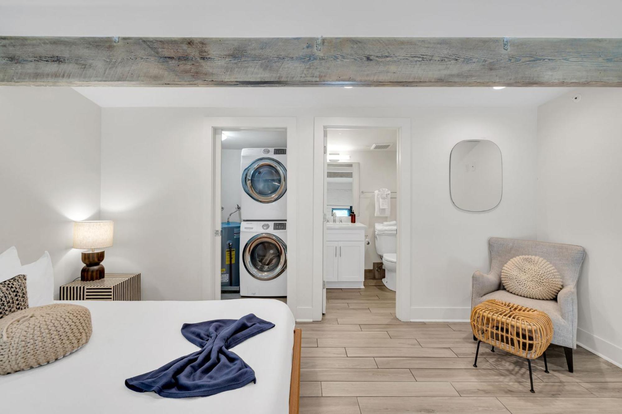 Charming 2br Loft Steps To Frenchmen & French Q New Orleans