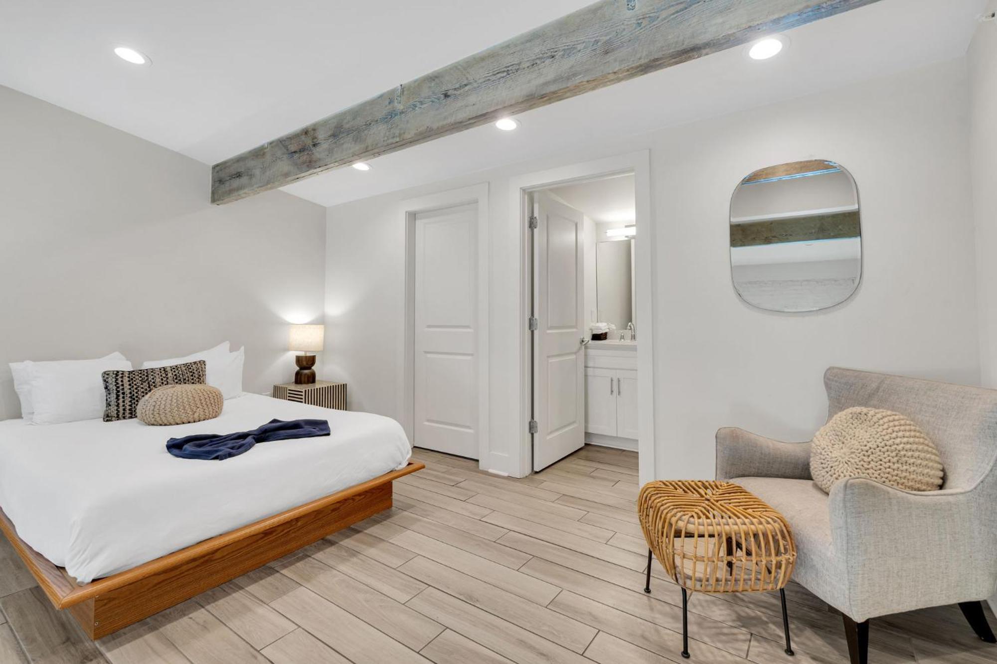 Charming 2br Loft Steps To Frenchmen & French Q