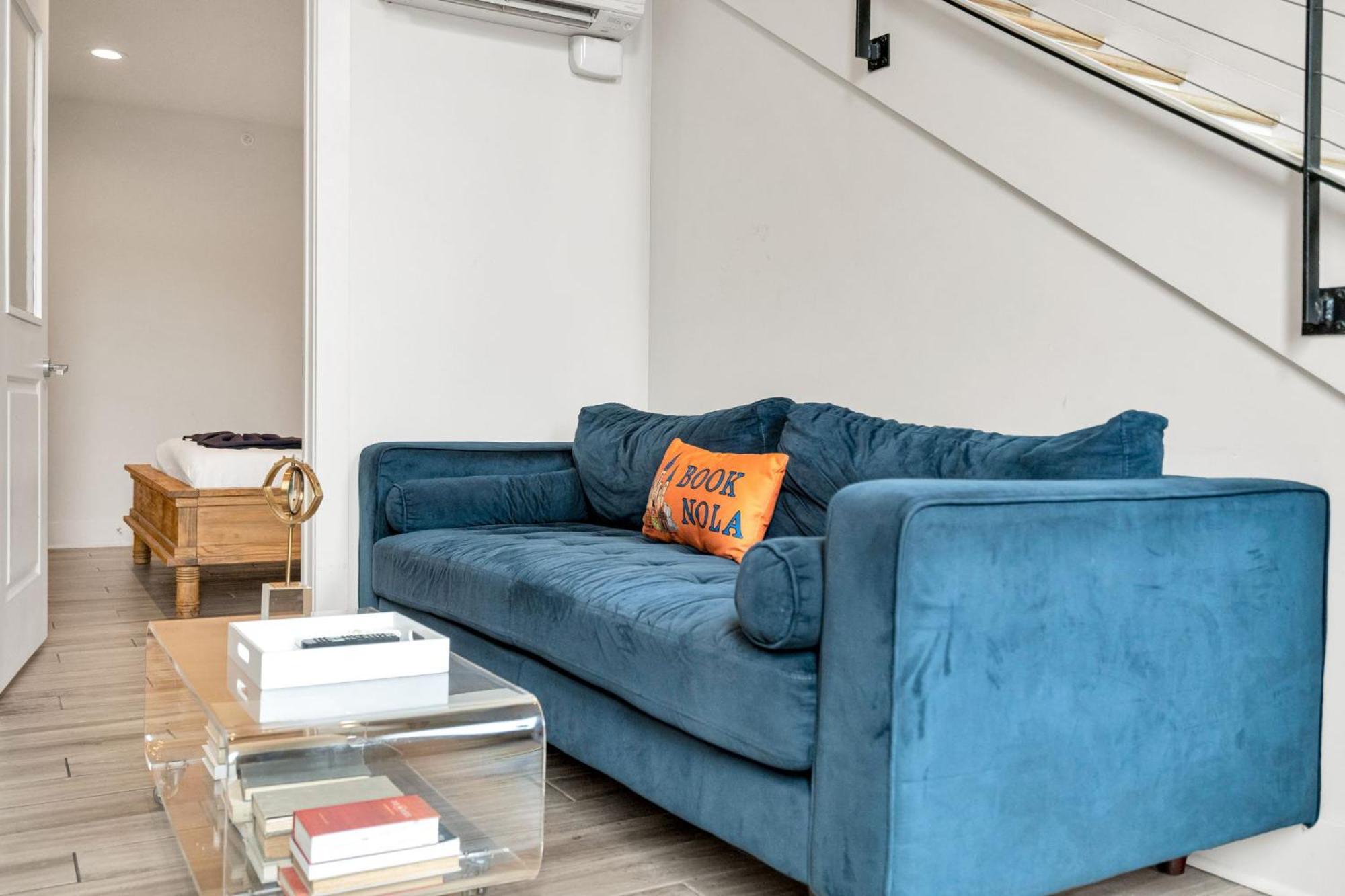 Charming 2br Loft Steps To Frenchmen & French Q * New Orleans