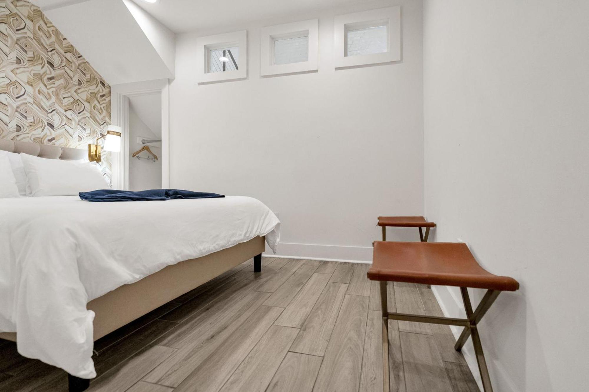 Hotel Marigny Hideaway Across From French Quarter *