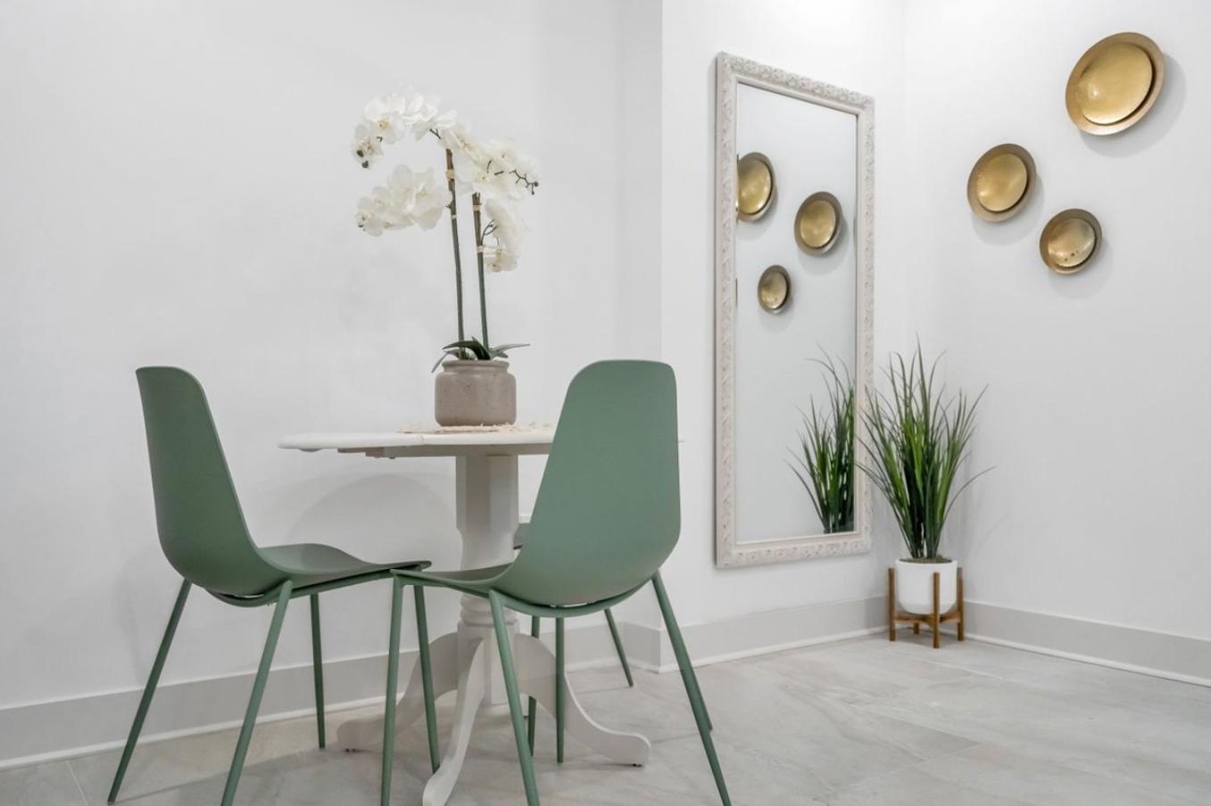 Sleeps 24-spacious Near Fq W Pool Hotel New Orleans