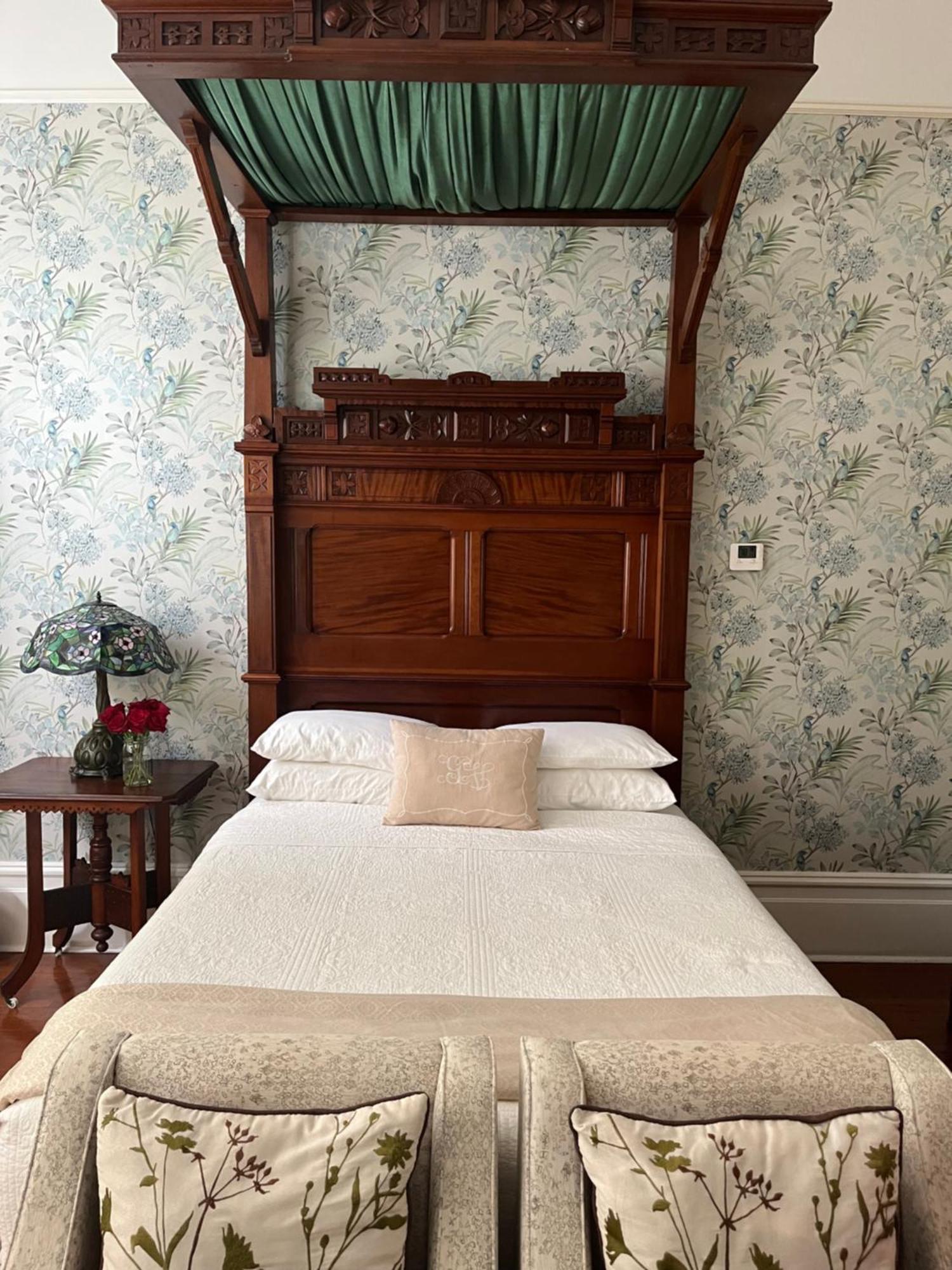 Grand Victorian 3*