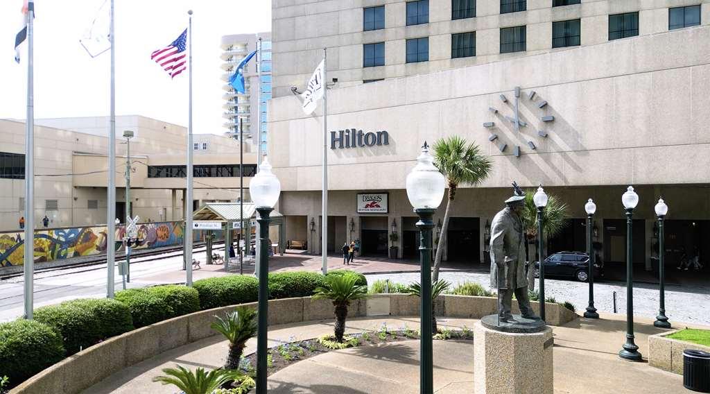 Hilton Riverside 4*
