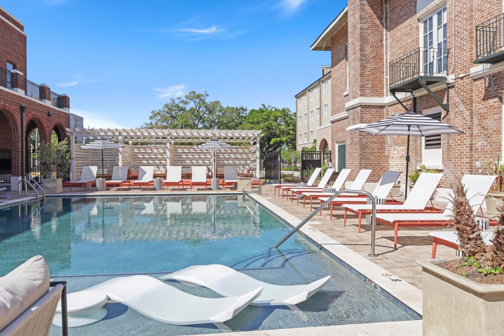 Aparthotel Bywater 3*