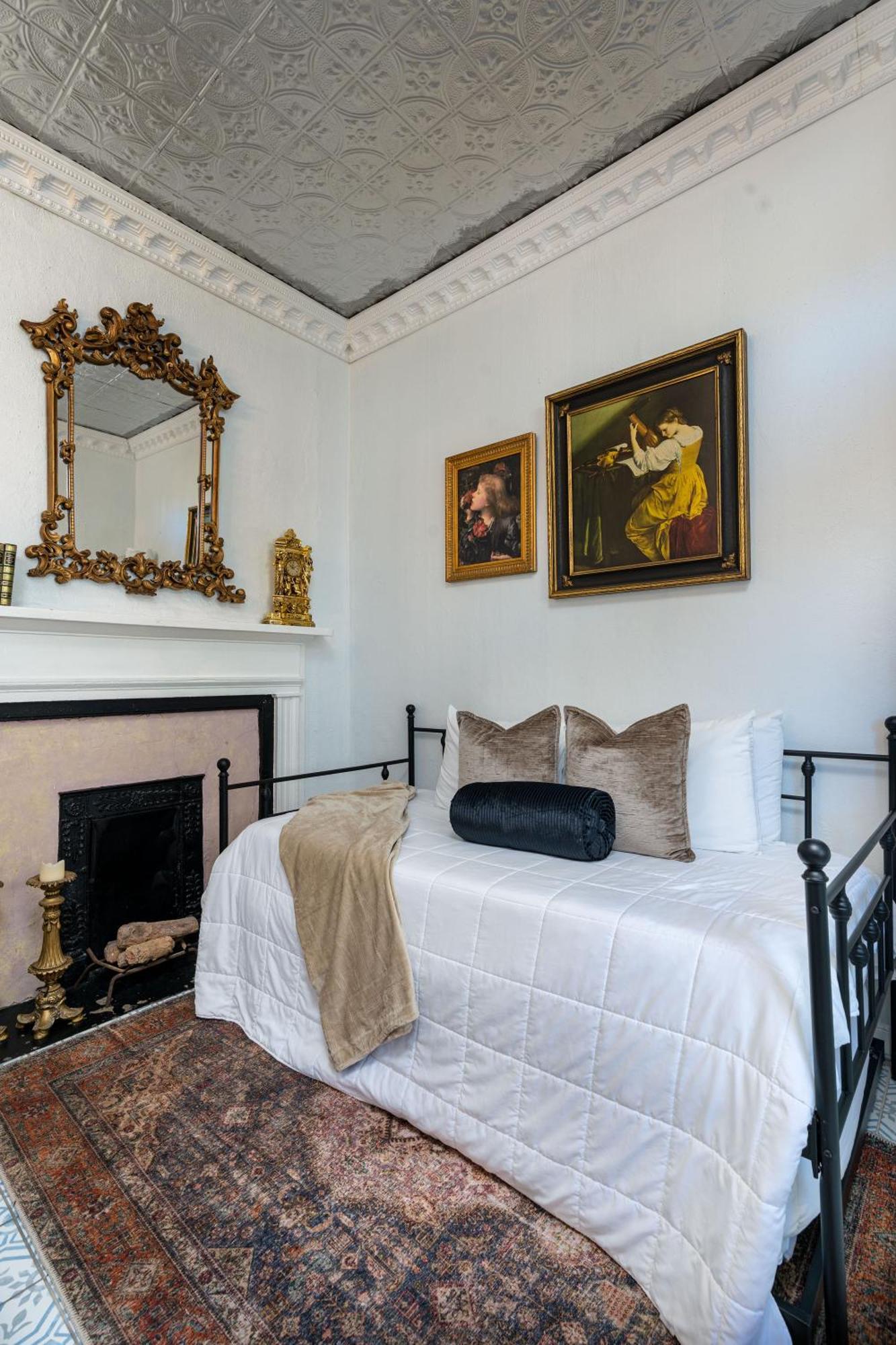 Hotel French Quarter Mansion New Orleans