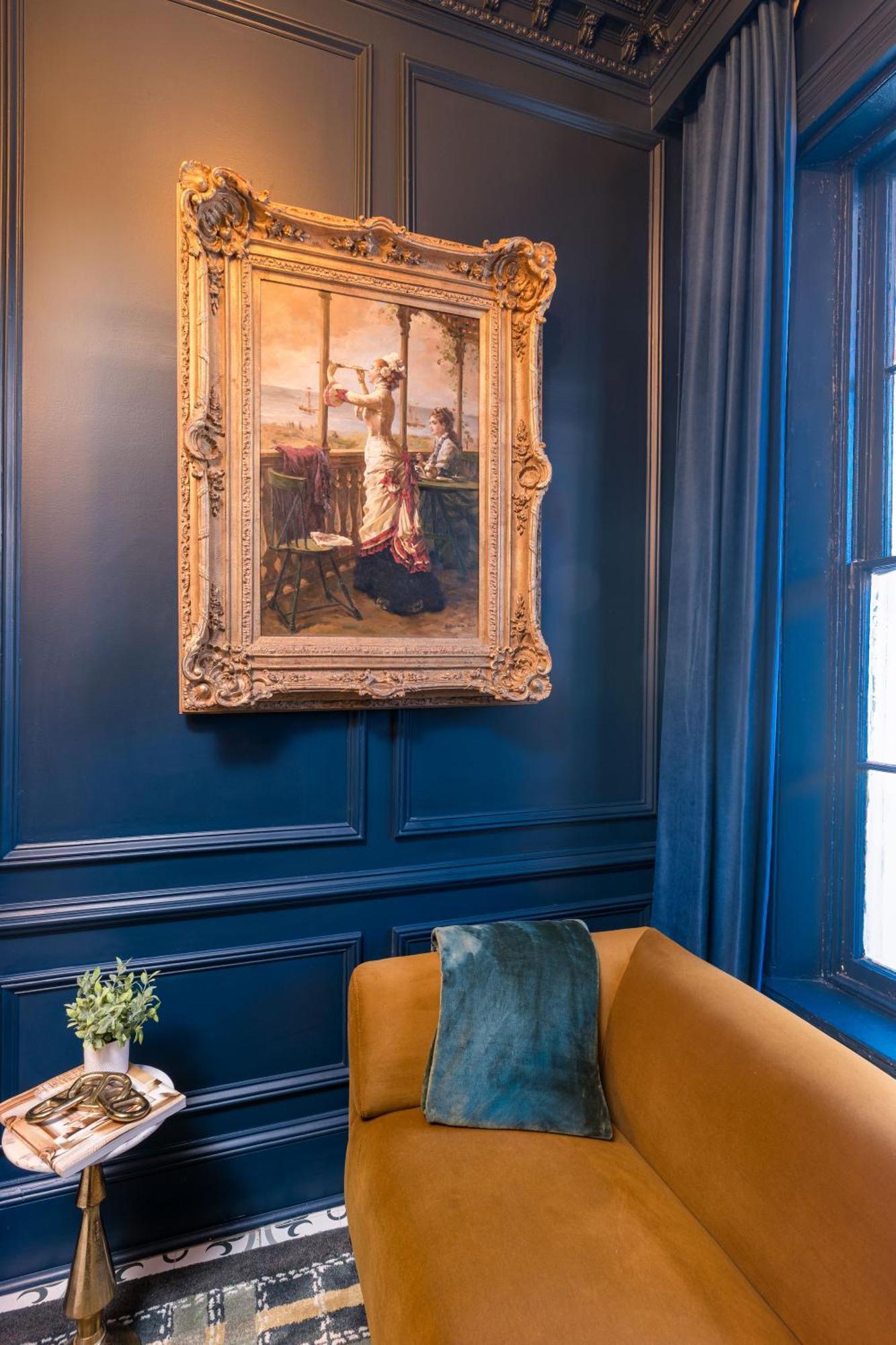 French Quarter Mansion 3*