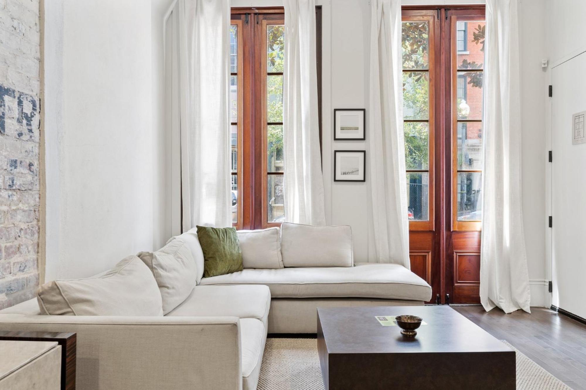 Group-friendly Nola Near Bourbon Hotel *