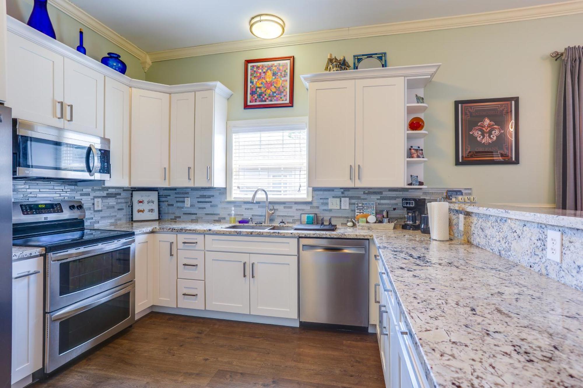 Family With Fenced Backyard In New Orleans! Holiday home *