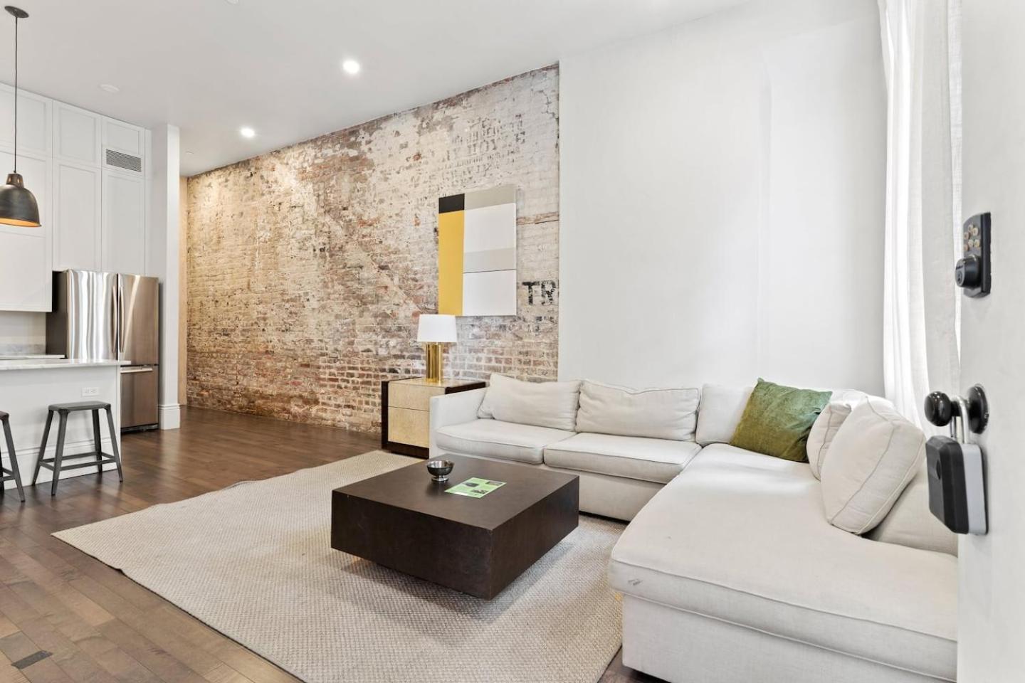 Group-friendly Nola Near Bourbon Hotel