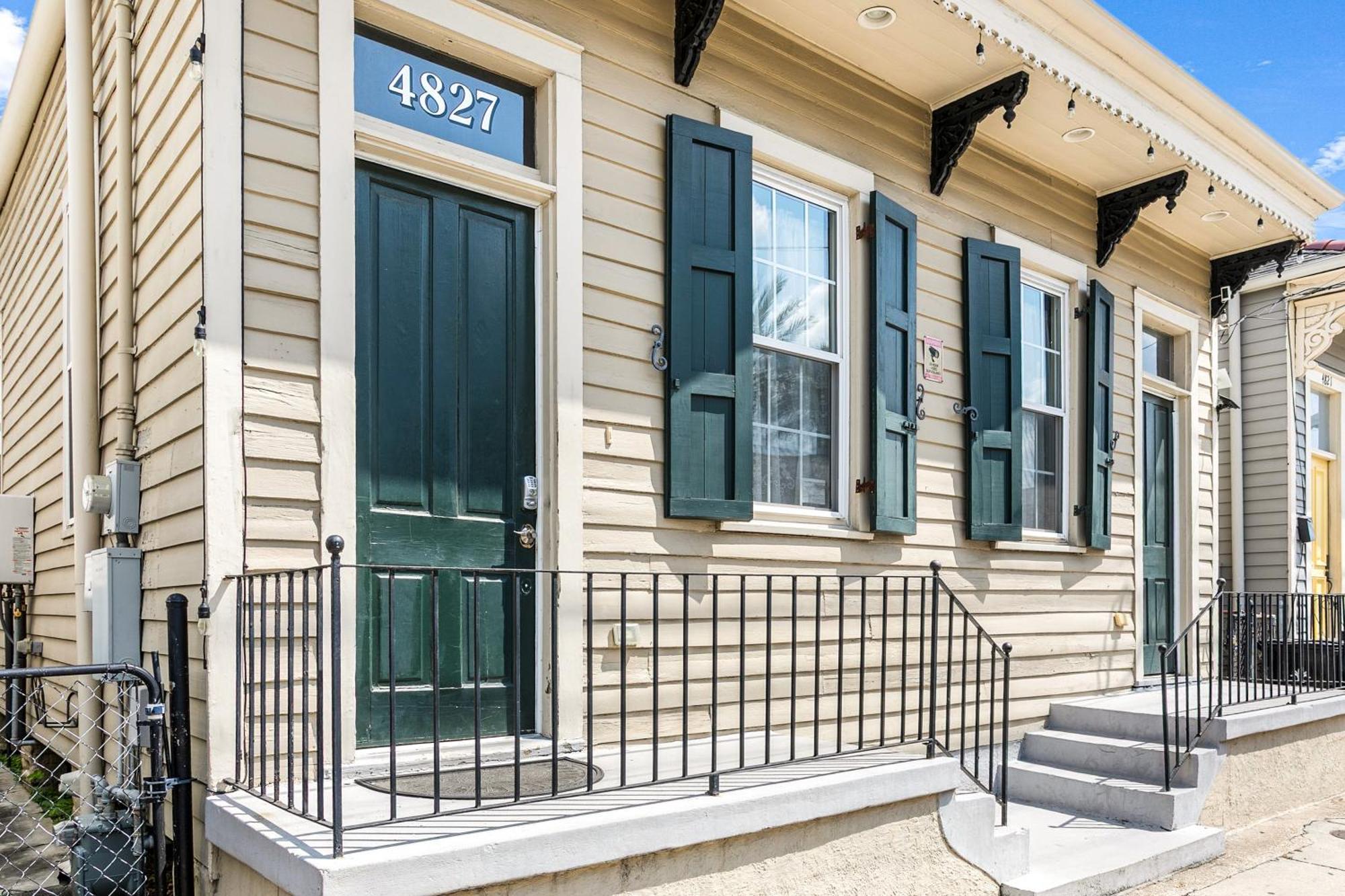 Holiday home 4br Luxury Uptown Retreat W Private Heated Pool New Orleans