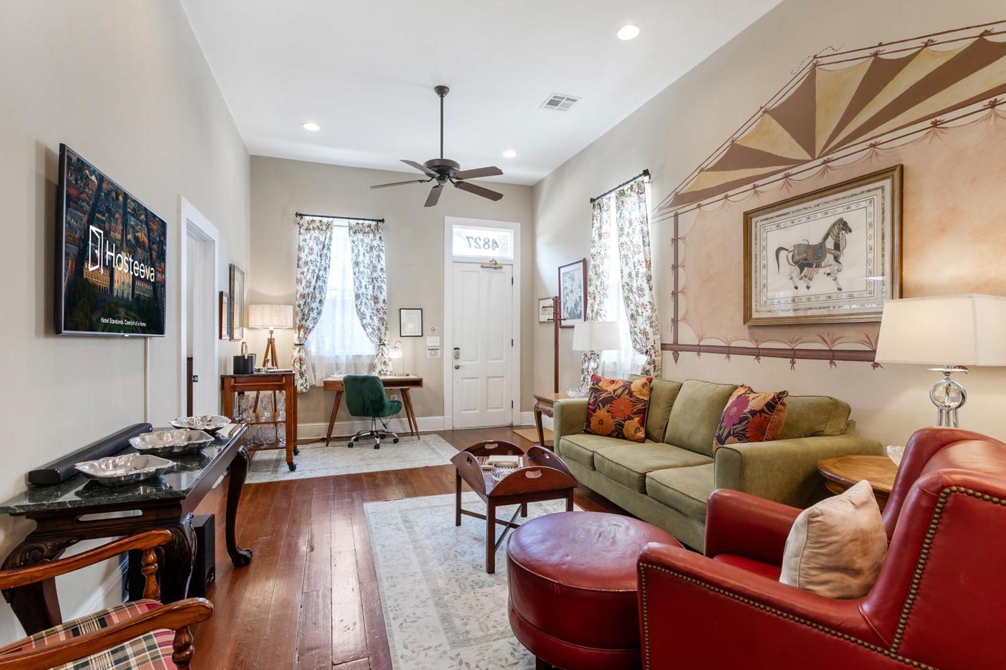 4br Luxury Uptown Retreat W Private Heated Pool *