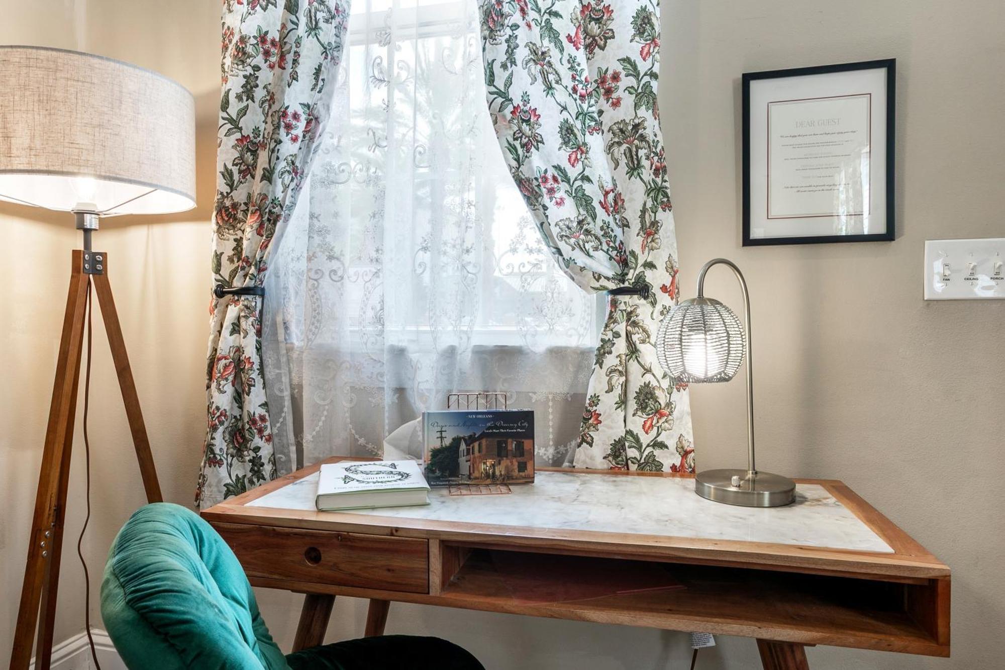 4br Luxury Uptown Retreat W Private Heated Pool