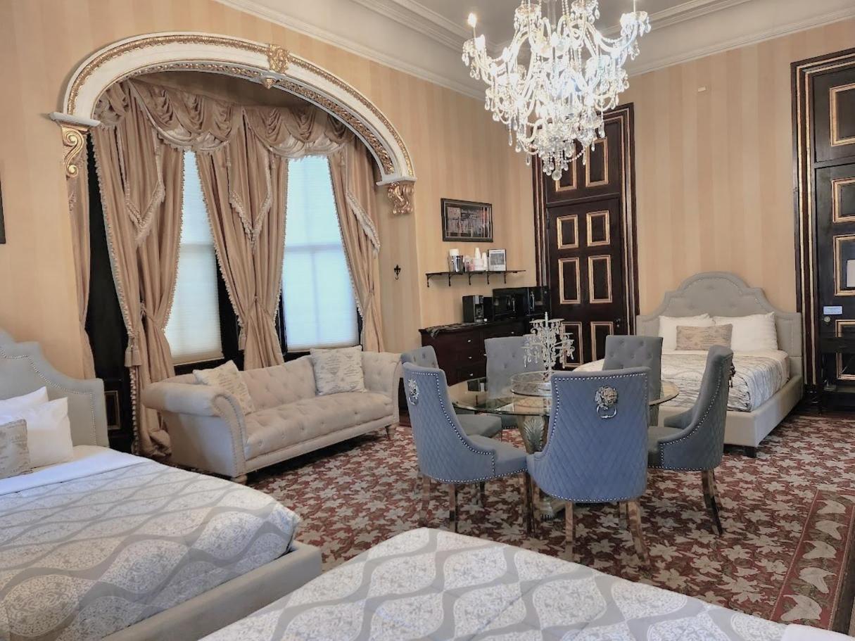 Walker Mansion On St Charles Ave - Unit 1 New Orleans