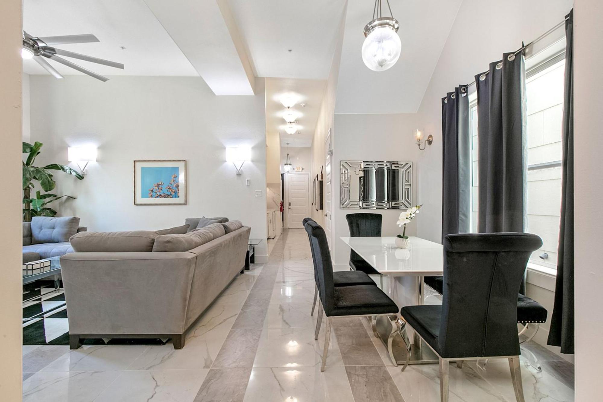 Apartment Stunning Close To French Quarter