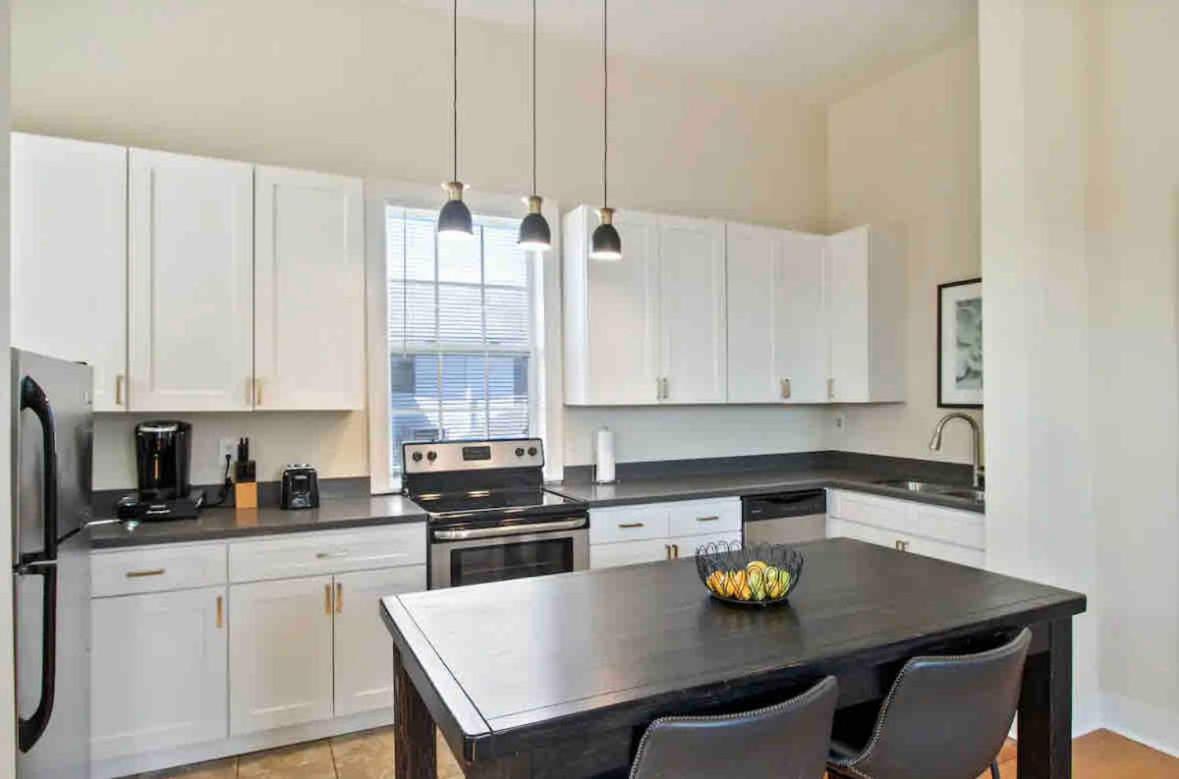 Cute 1bed 1bath 4blocks From French Q, Steps To Jazz And Music Venues New Orleans