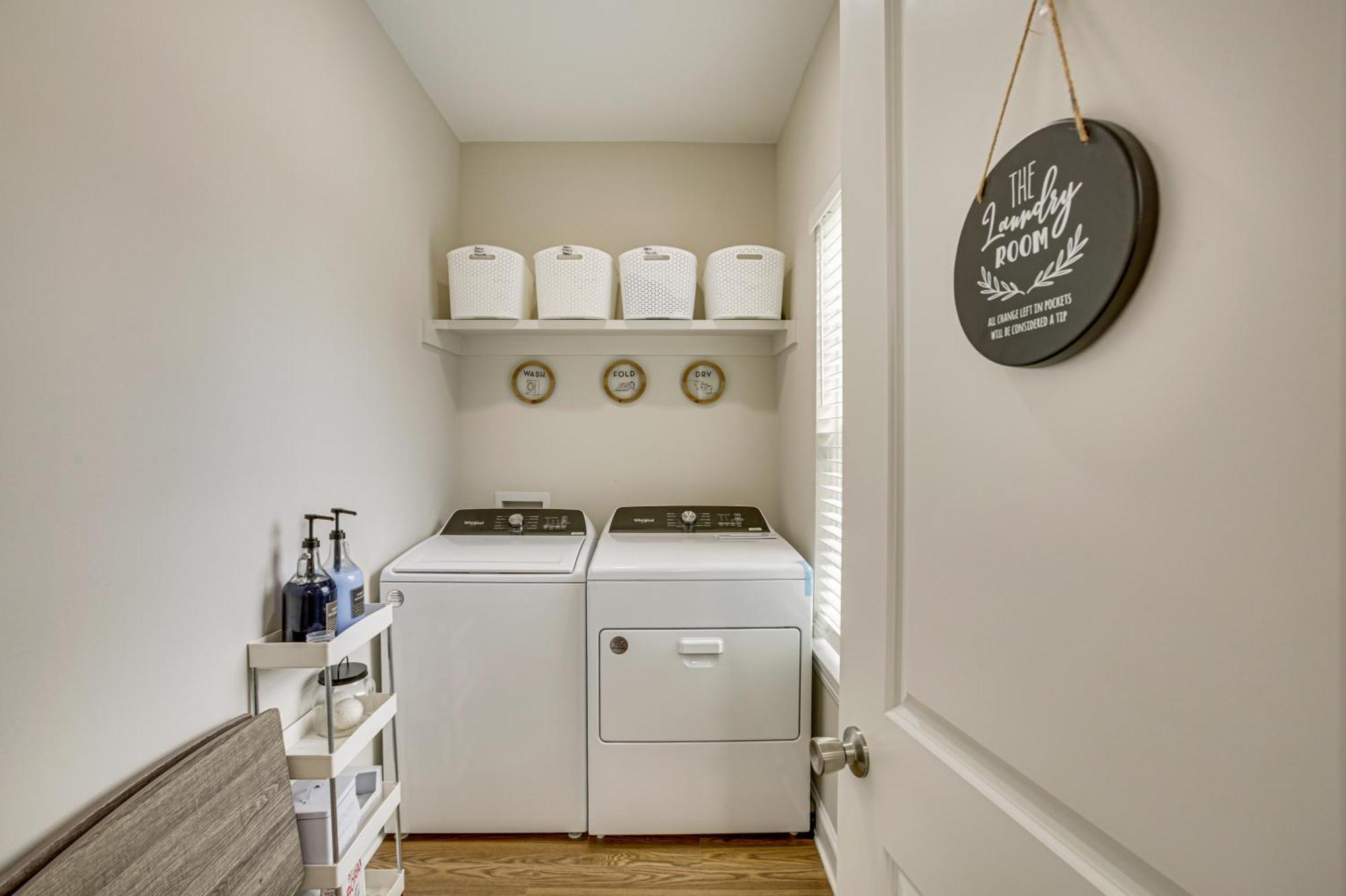 Holiday home Walk To Carrollton Ave Eats Bright Nola Duplex!