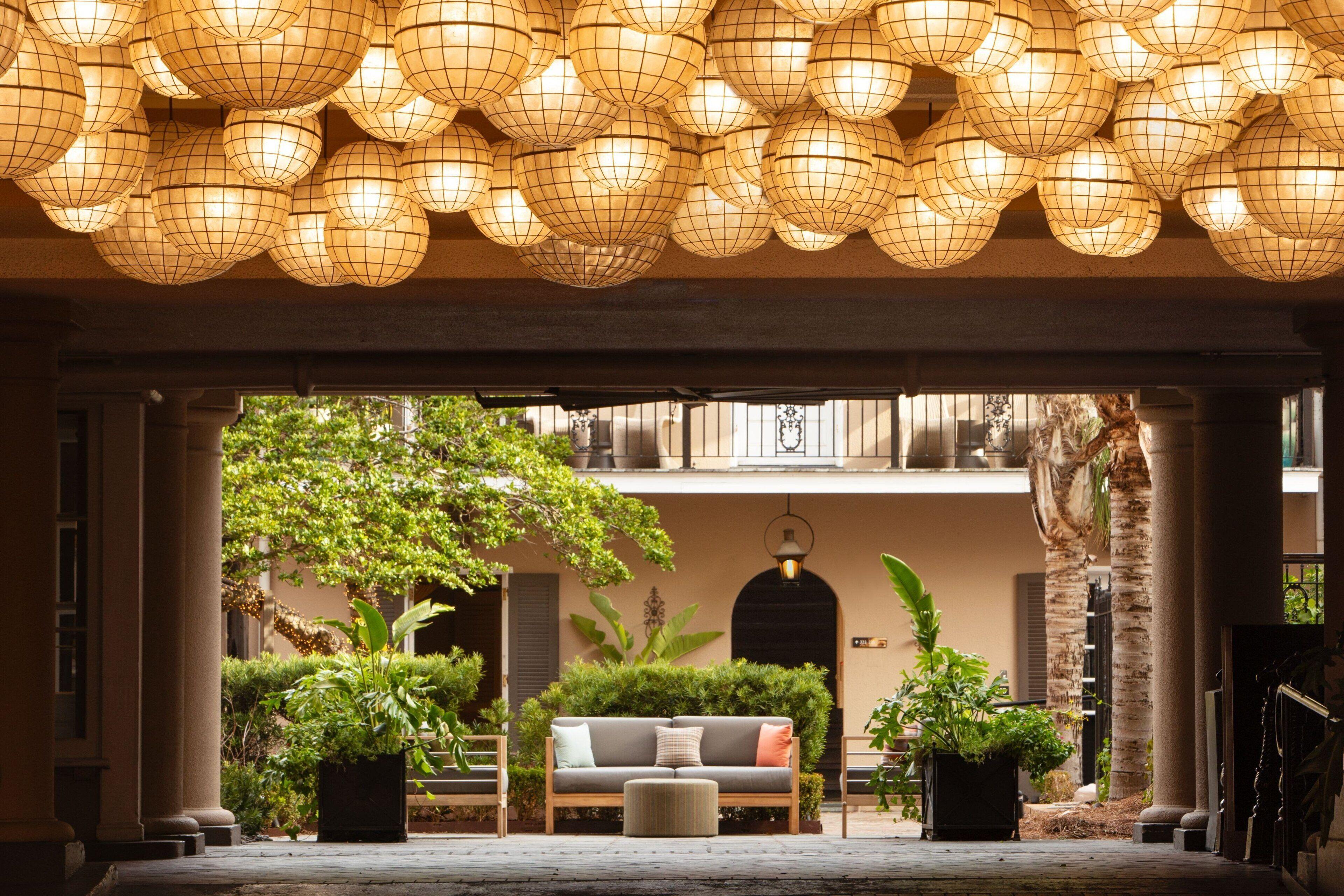 De La Poste - French Quarter, A Renaissance