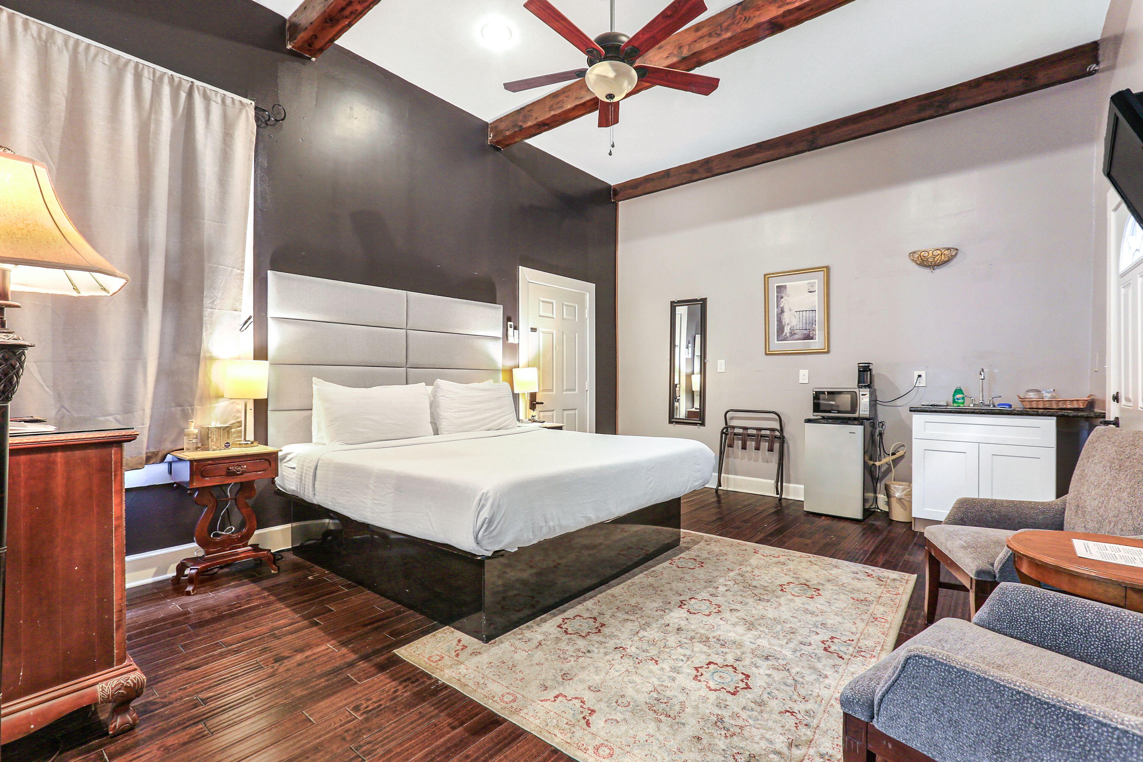 Hotel Rathbone Mansions