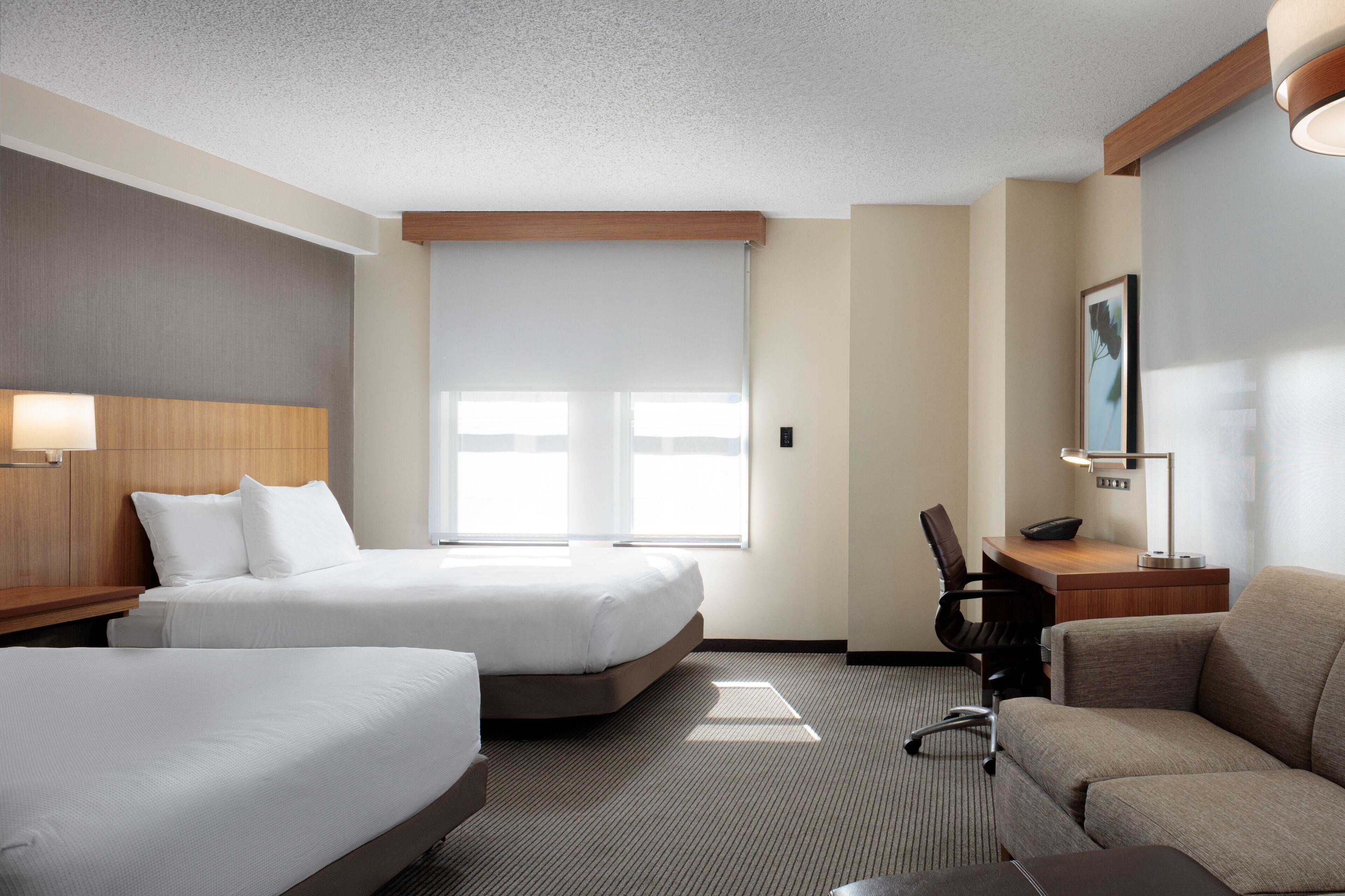 Hyatt Place Convention Center Hotel 3*
