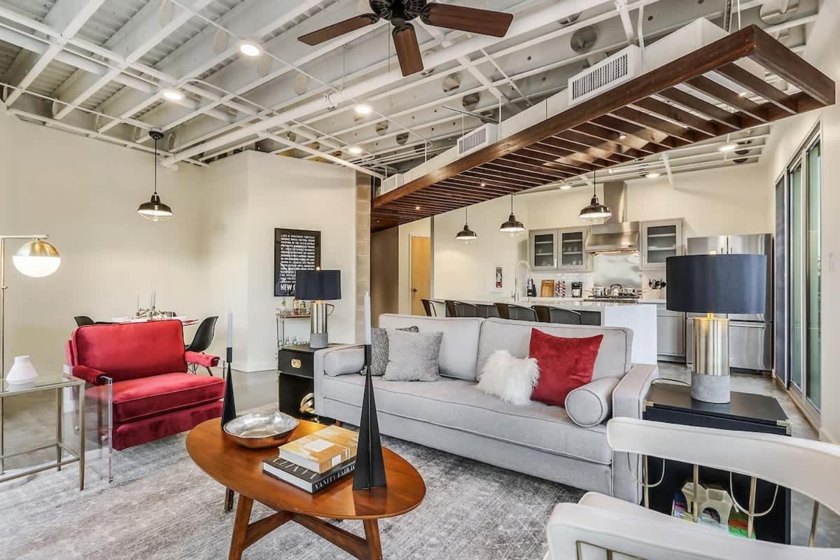 Luxury Two Bedroom Penthouse New Orleans
