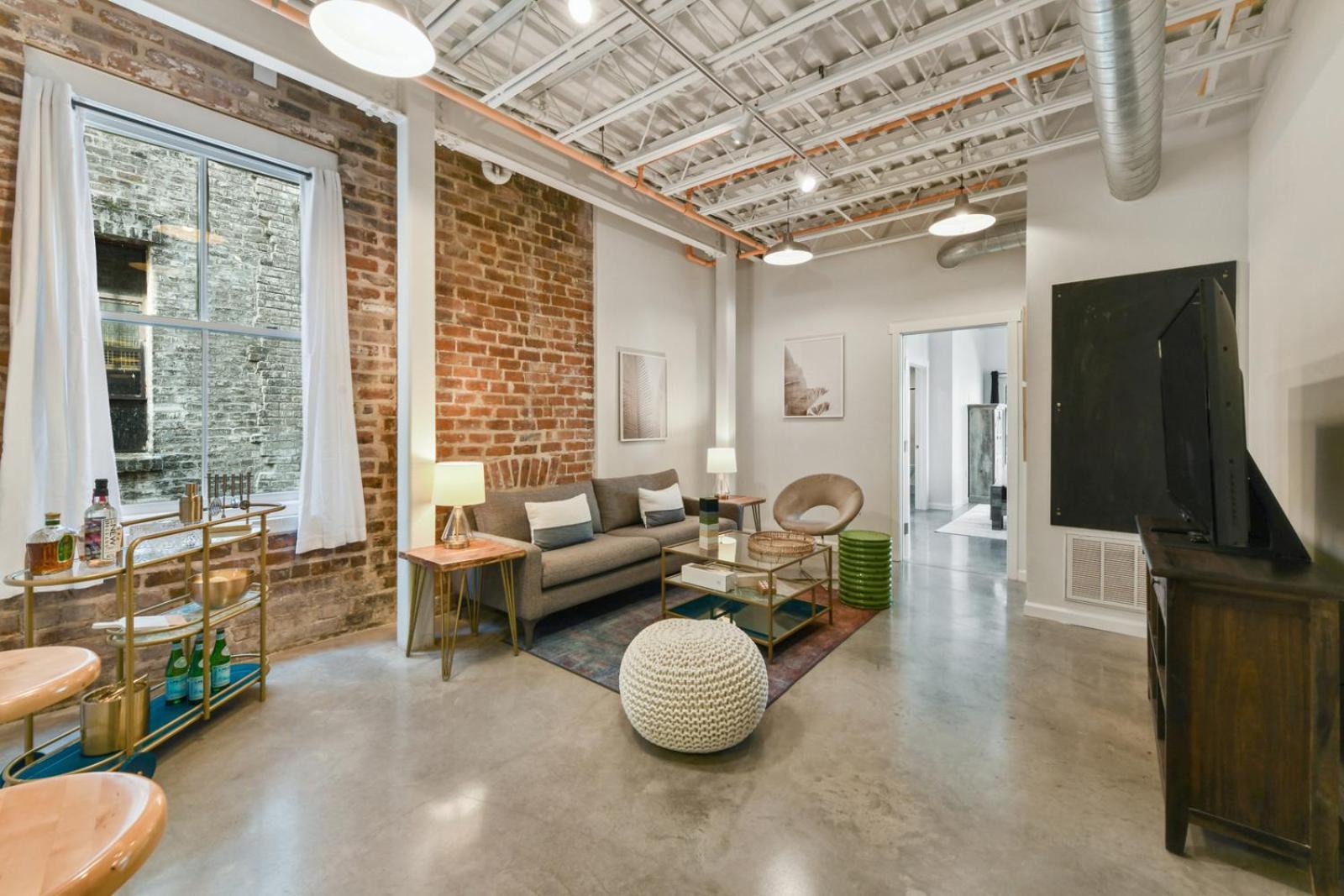 Apartment Warehouse District Intimate One Bedroom