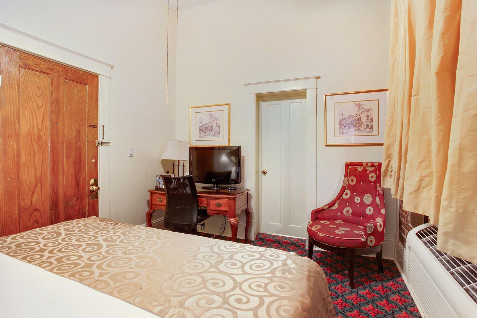 New Orleans Guest House 3*