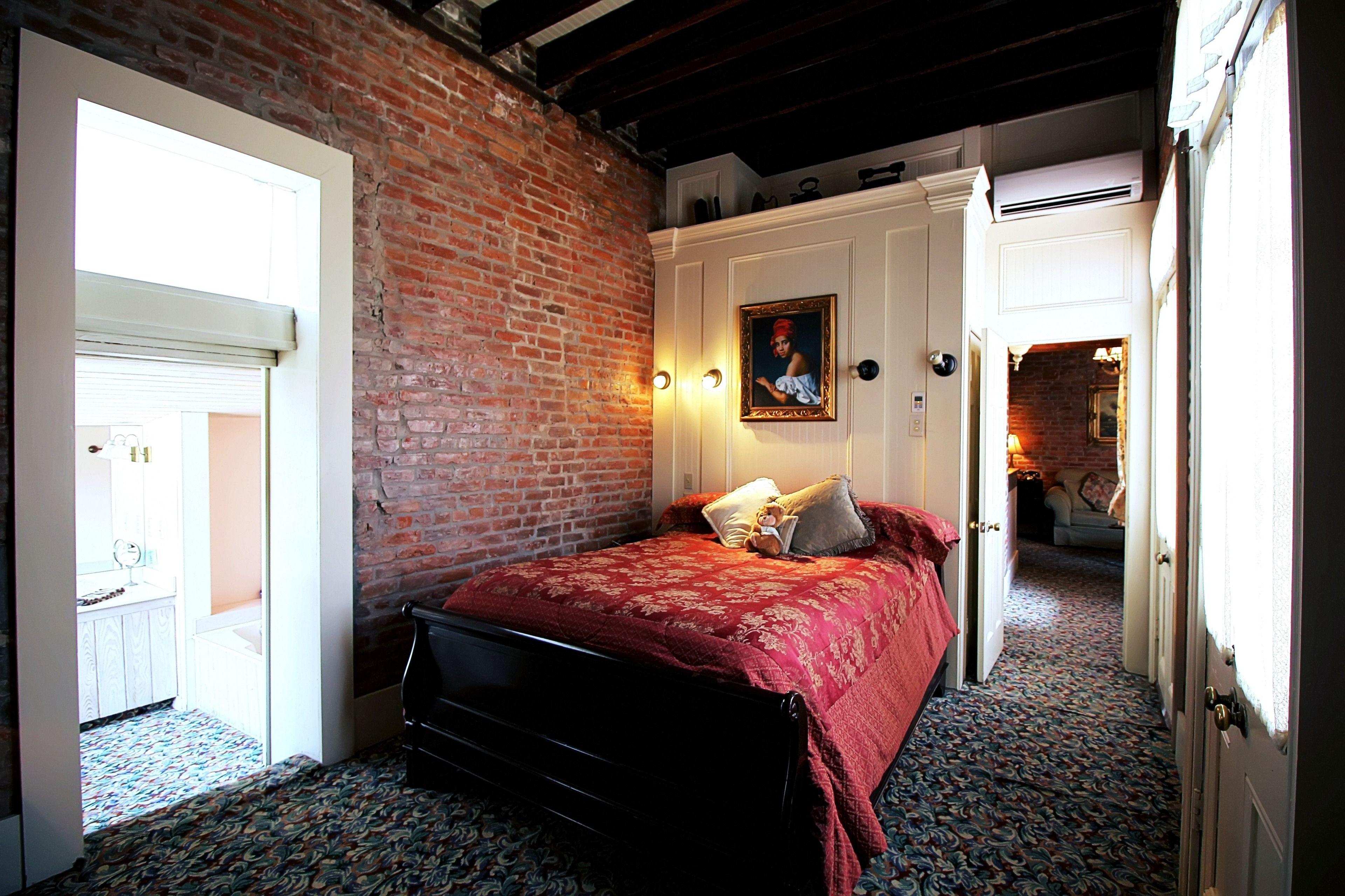 Hotel The Olivier House 2*