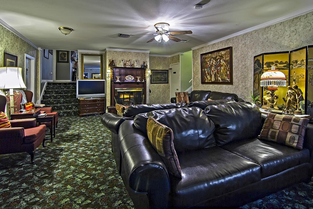 Rose Manor New Orleans