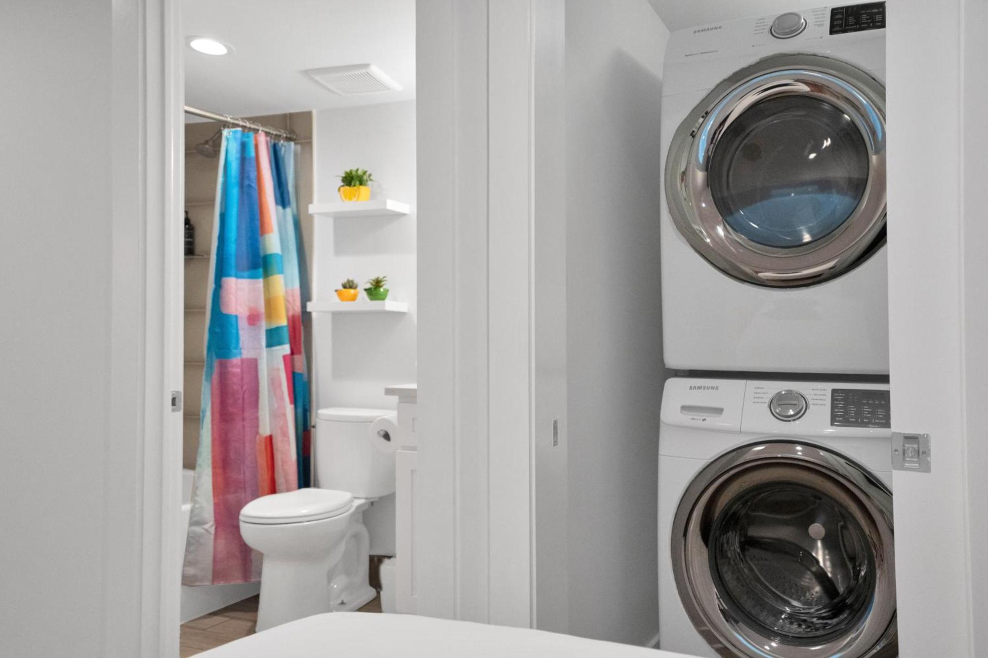 Elegant Across From Fq W Free Parking New Orleans