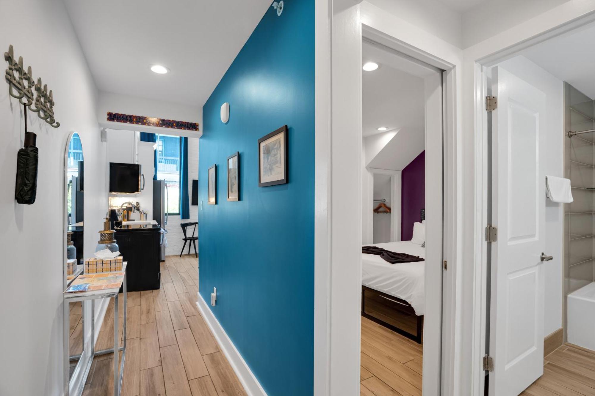 Hotel Elegant Across From Fq W Free Parking *